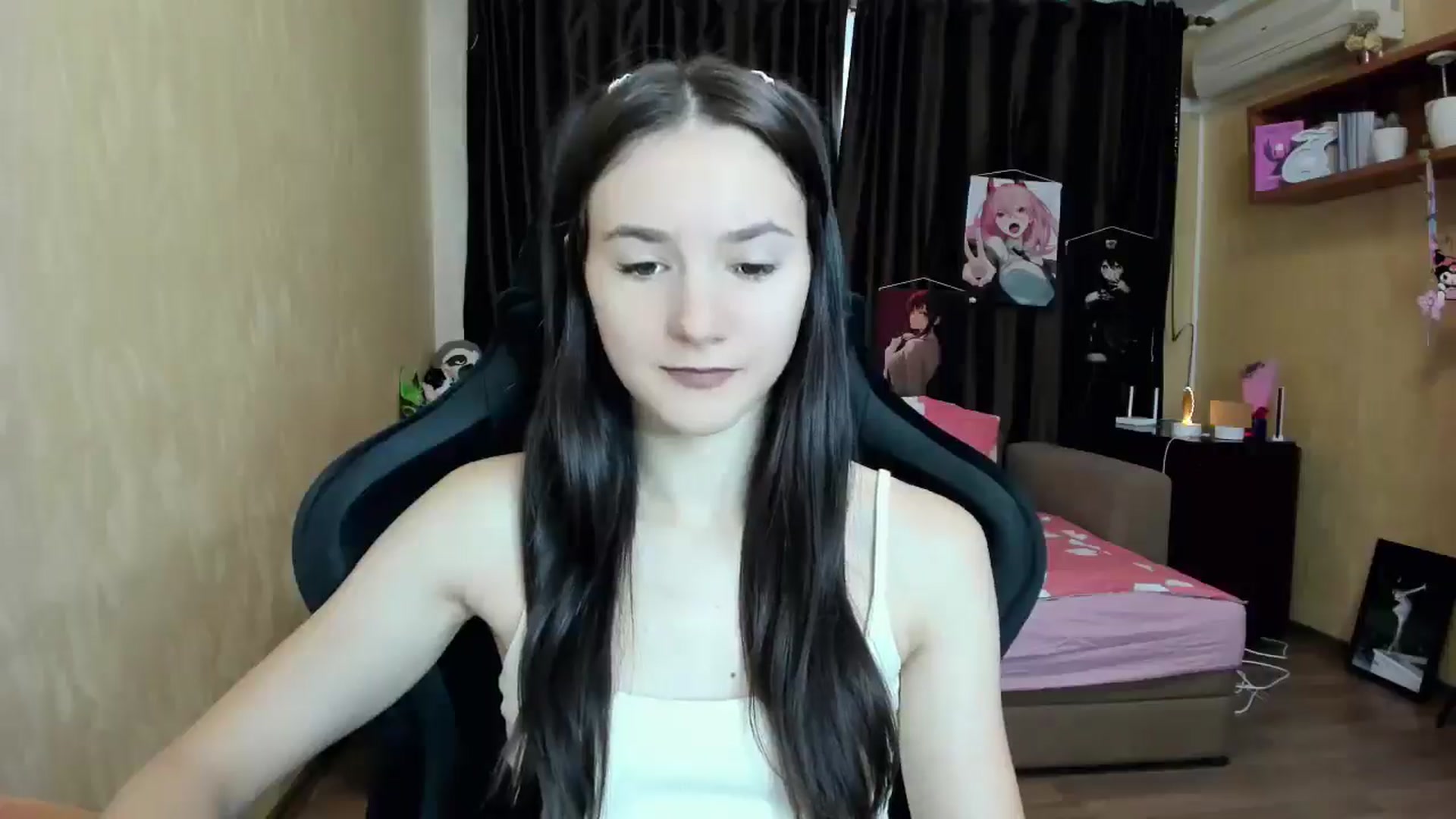 Gallery image thumbnail from Madison_Burke's myfreecams stream on, 09/24/2025, 05:43 image 8 of 20