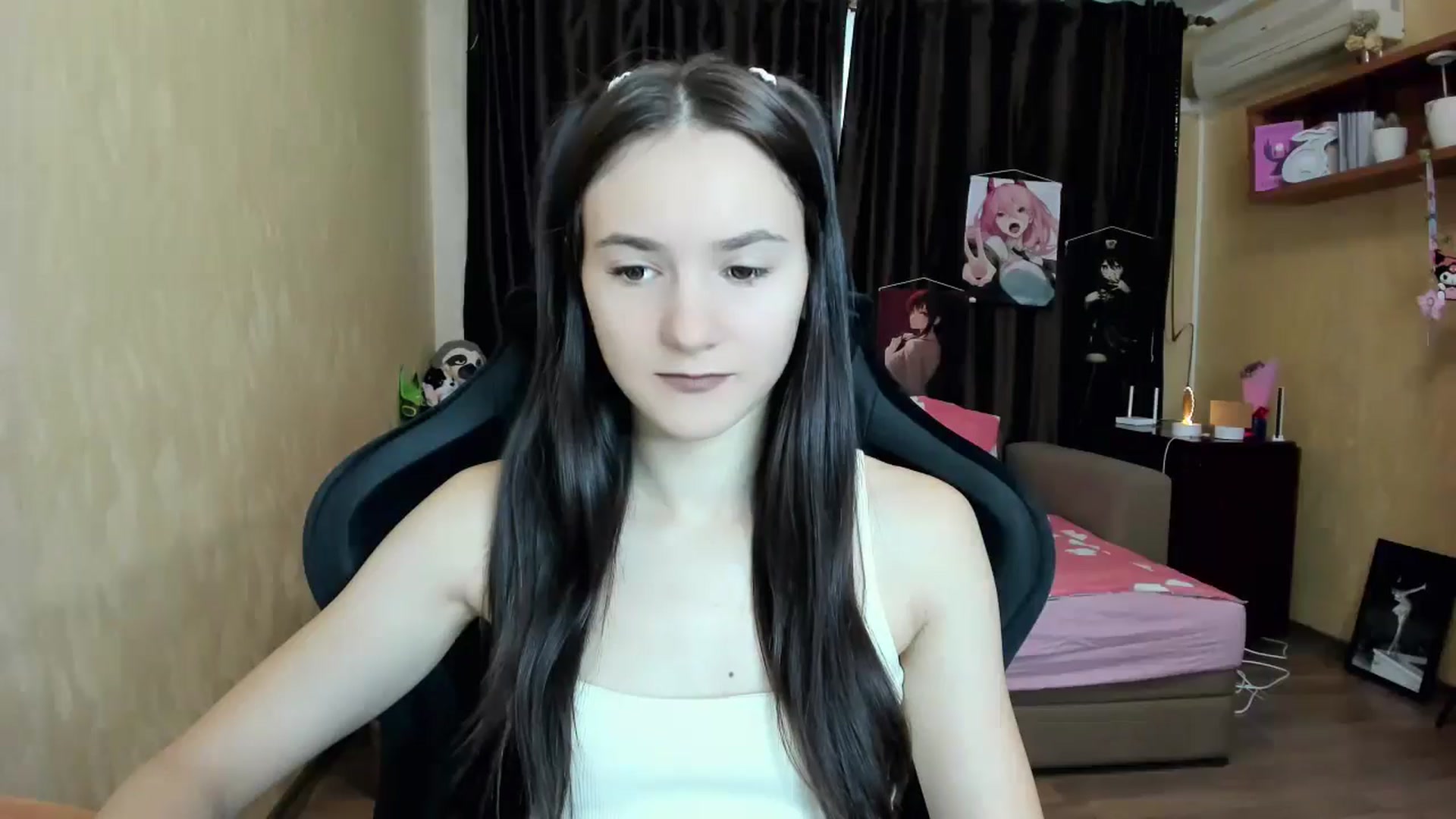 Gallery image thumbnail from Madison_Burke's myfreecams stream on, 09/24/2025, 05:43 image 5 of 20