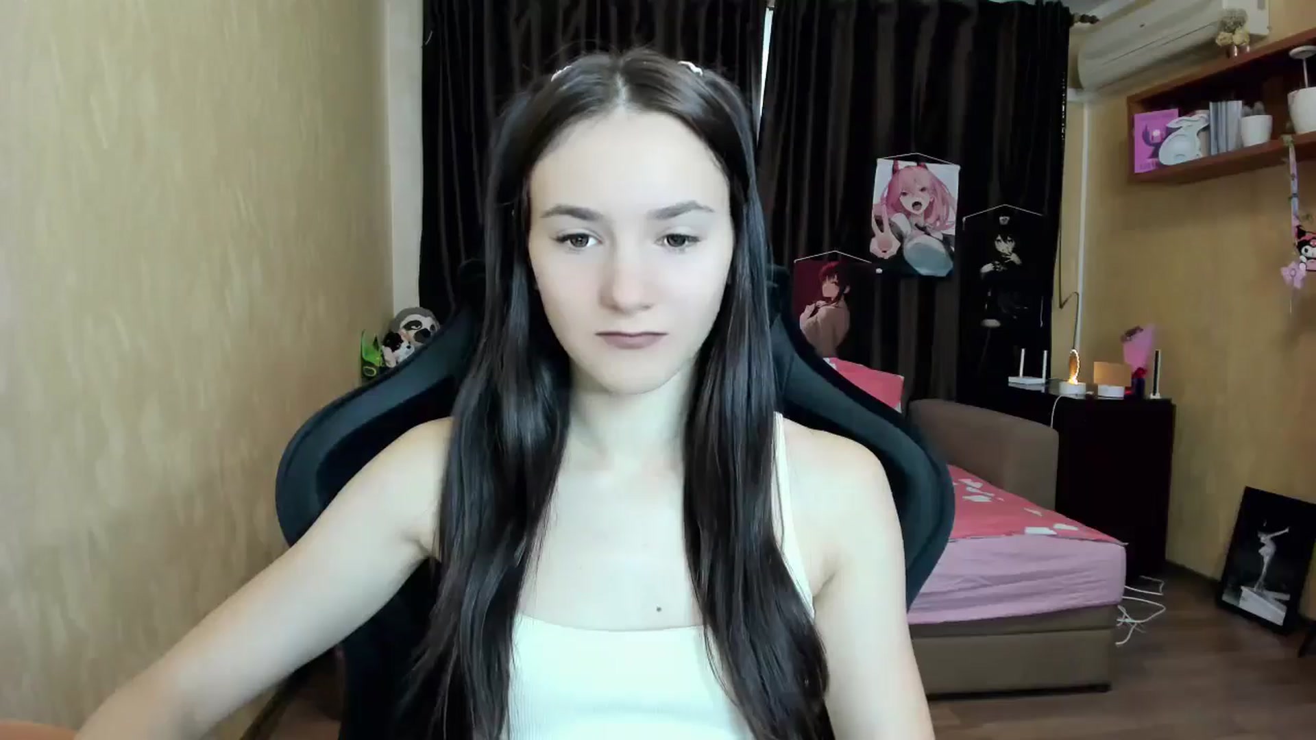 Gallery image thumbnail from Madison_Burke's myfreecams stream on, 09/24/2025, 05:43 image 3 of 20