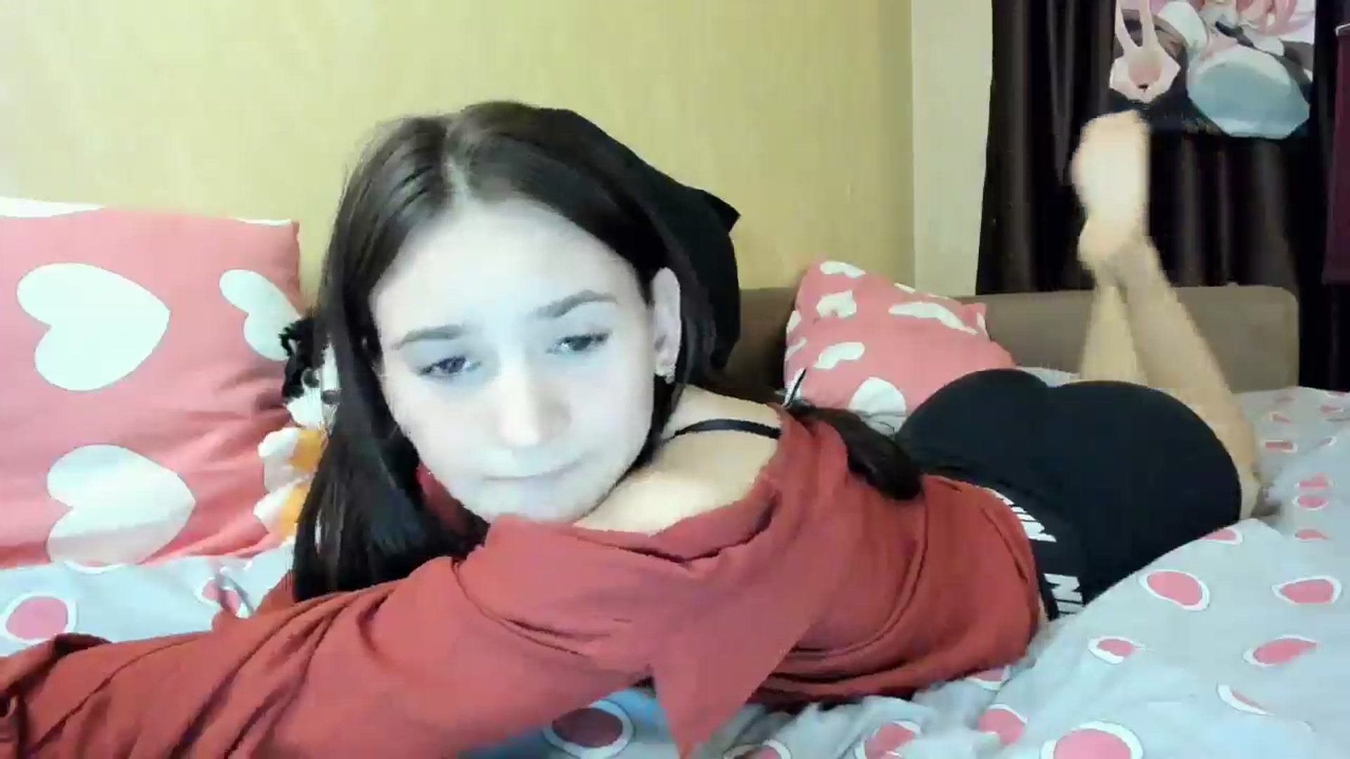 Gallery image thumbnail from Madison_Burke's myfreecams stream on, 10/15/2025, 19:55 image 6 of 20