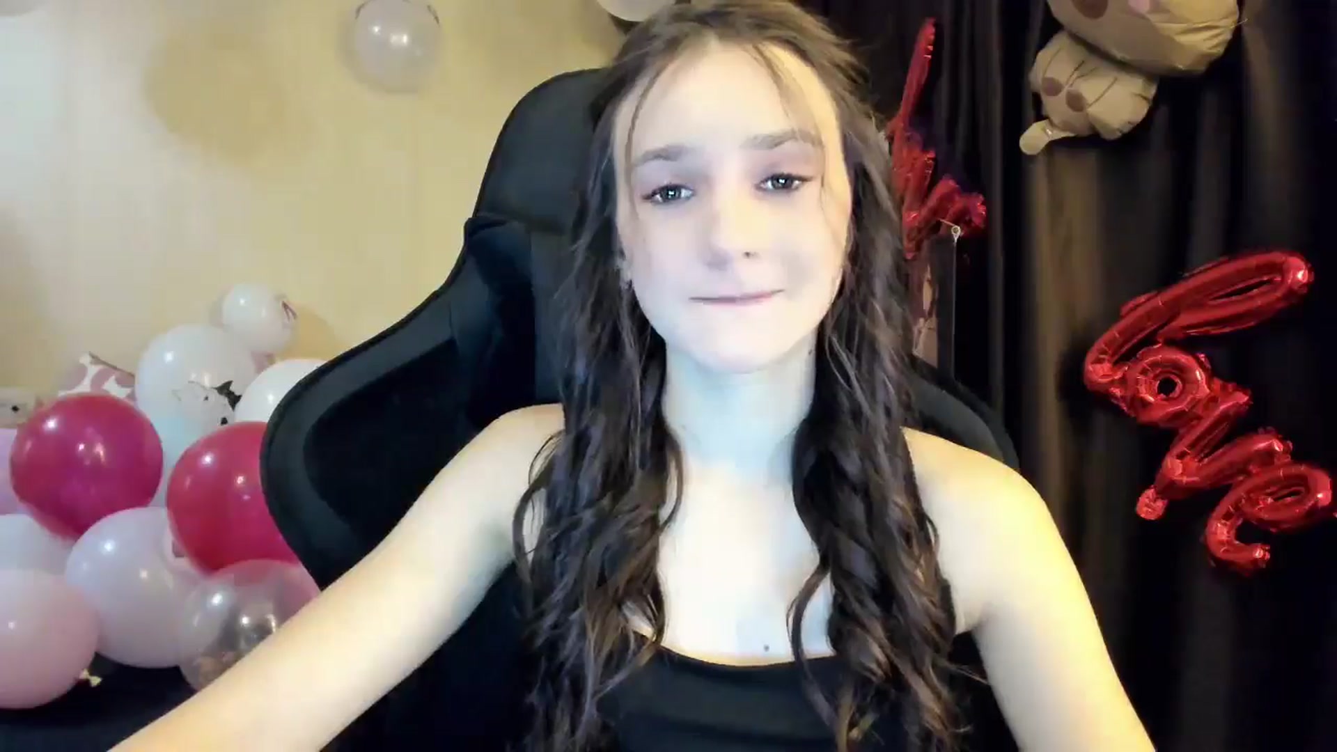 Gallery image thumbnail from Madison_Burke's myfreecams stream on, 10/23/2025, 24:51 image 2 of 20