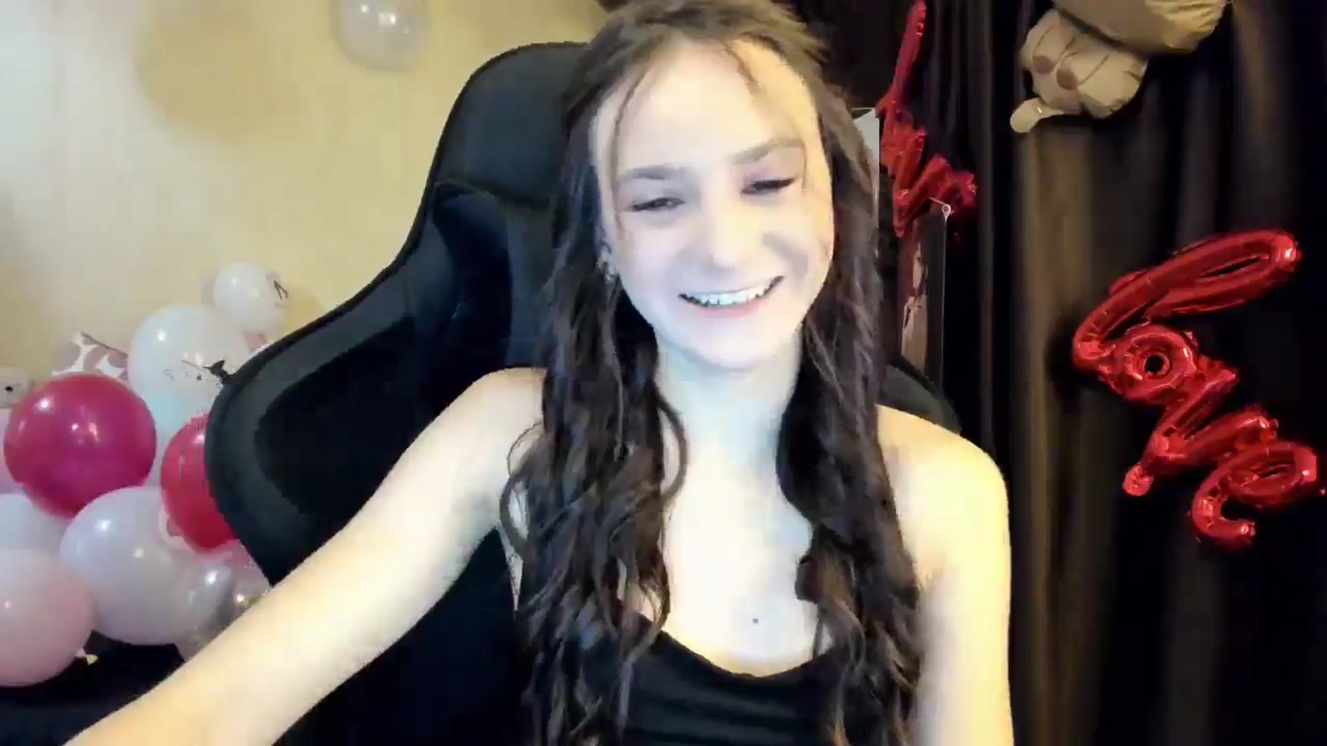 Gallery image thumbnail from Madison_Burke's myfreecams stream on, 10/23/2025, 24:51 image 11 of 20