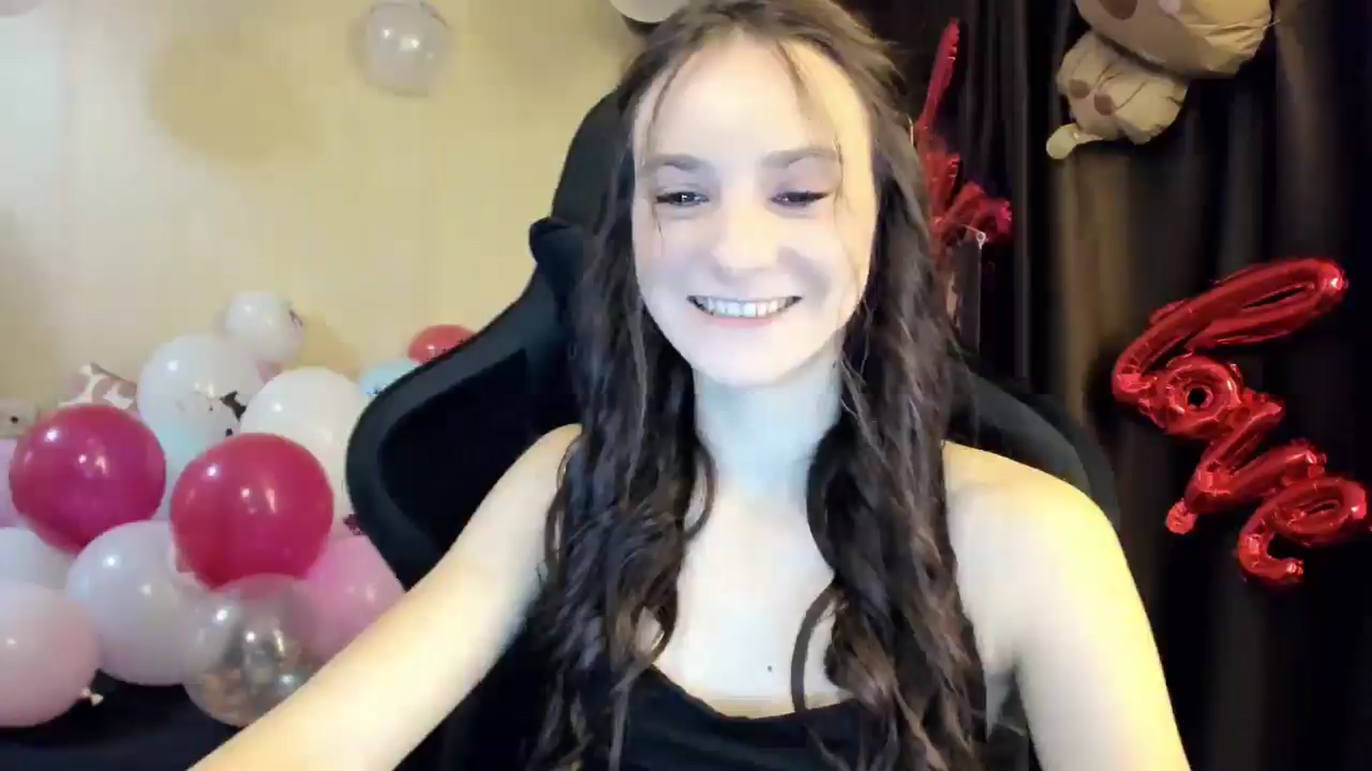 Gallery image thumbnail from Madison_Burke's myfreecams stream on, 10/23/2025, 24:51 image 10 of 20