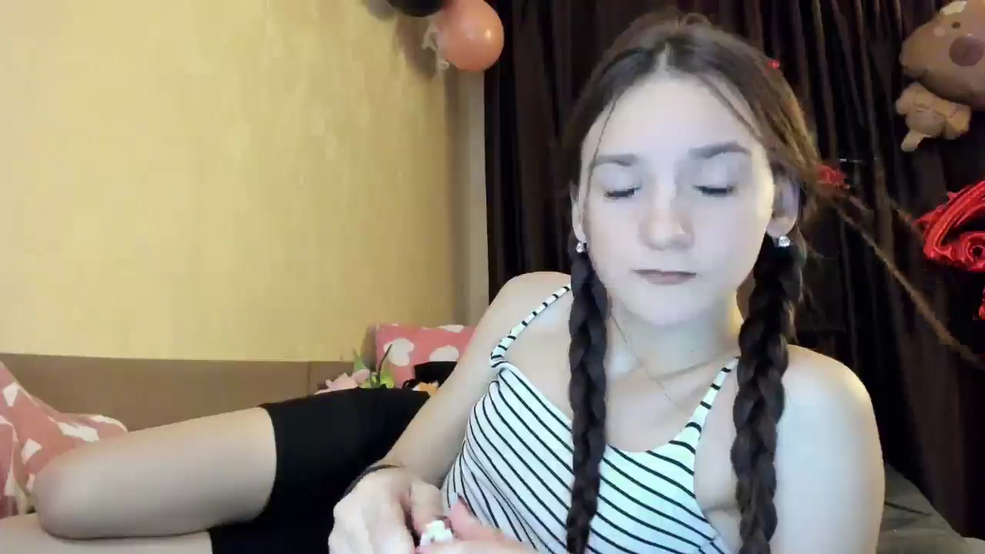 Gallery image thumbnail from Madison_Burke's myfreecams stream on, 10/26/2025, 19:00 image 13 of 20