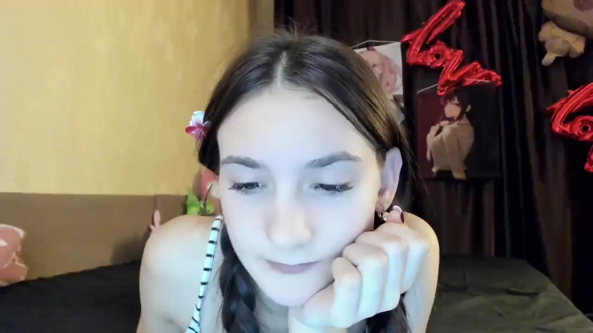 Gallery image thumbnail from Madison_Burke's myfreecams stream on, 10/26/2025, 22:01 image 3 of 20