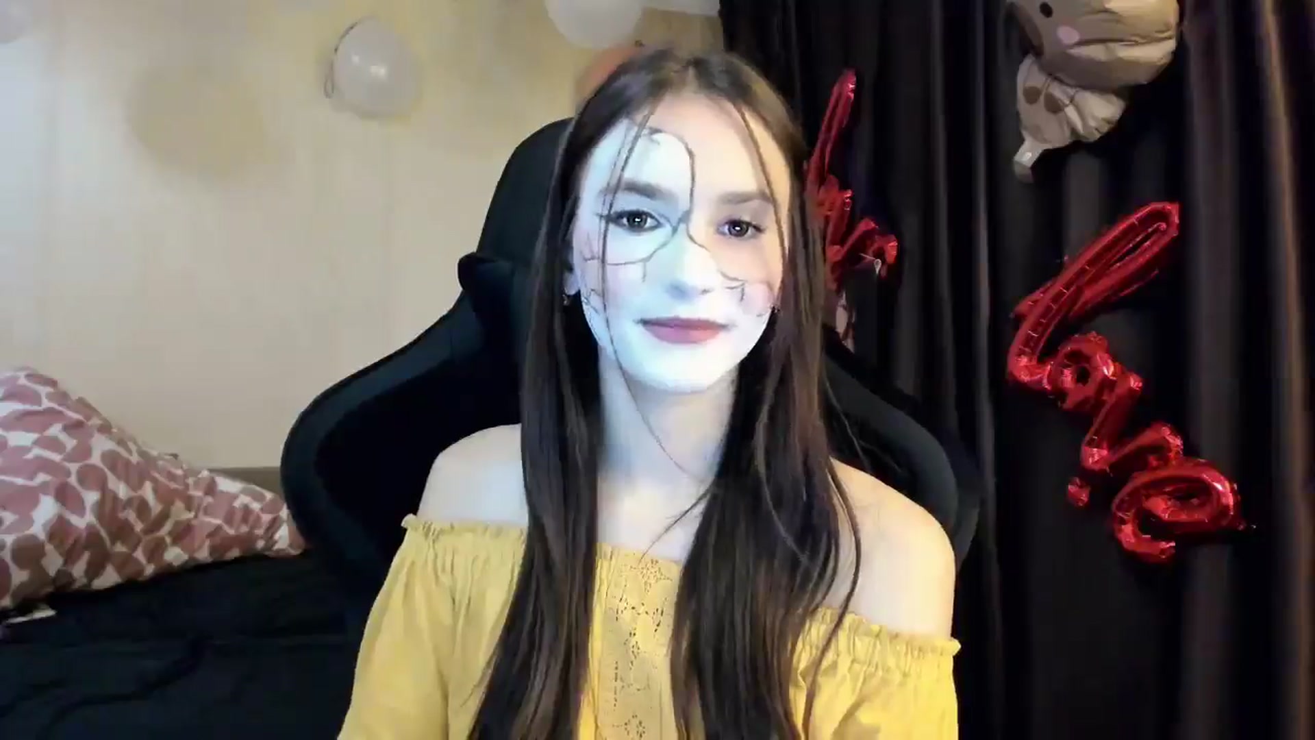 Gallery image thumbnail from Madison_Burke's myfreecams stream on, 10/30/2025, 20:04 image 14 of 20