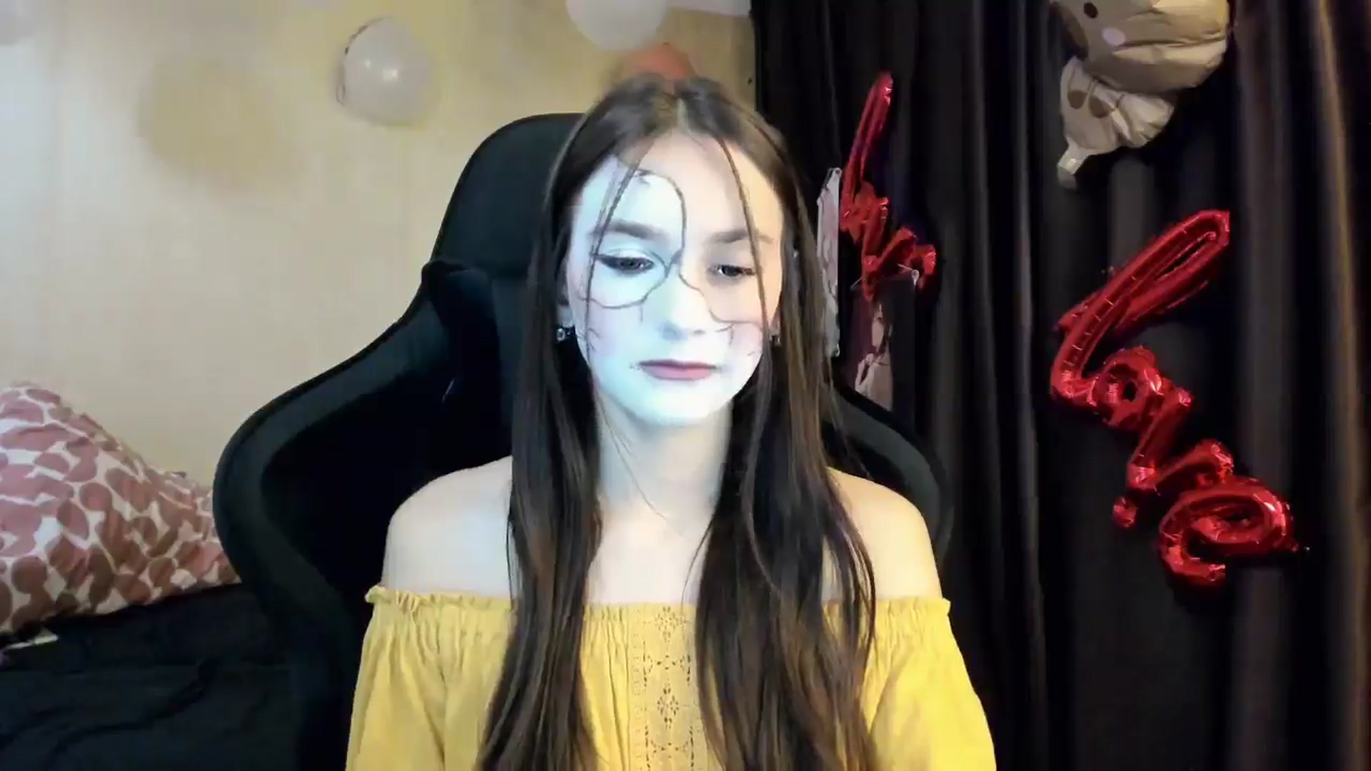 Gallery image thumbnail from Madison_Burke's myfreecams stream on, 10/30/2025, 20:04 image 18 of 20