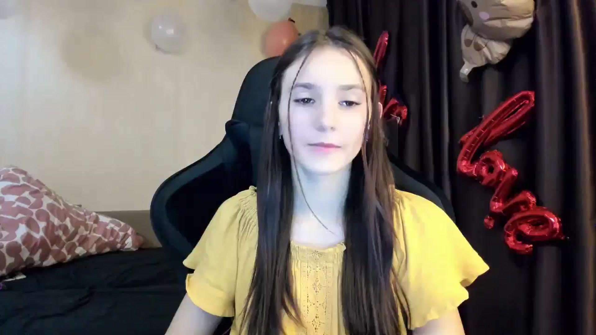 Gallery image thumbnail from Madison_Burke's myfreecams stream on, 10/30/2025, 20:35 image 5 of 20