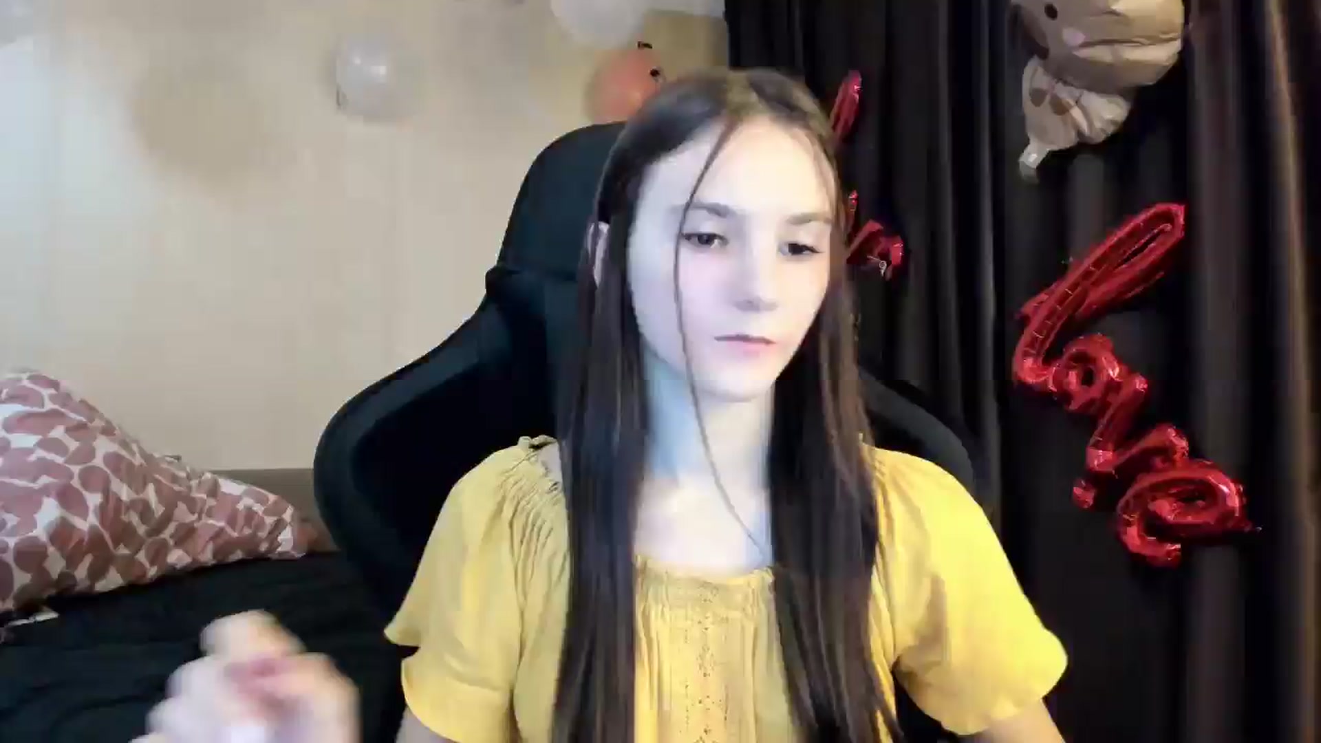 Gallery image thumbnail from Madison_Burke's myfreecams stream on, 10/30/2025, 20:35 image 18 of 20