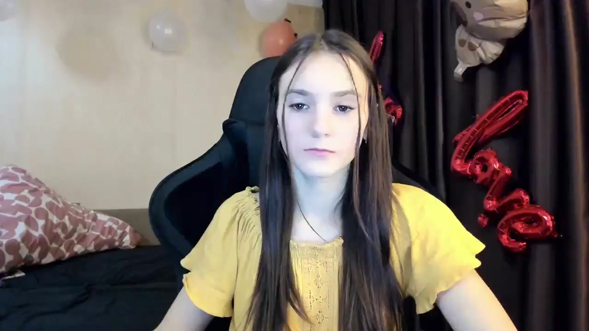 Gallery image thumbnail from Madison_Burke's myfreecams stream on, 10/30/2025, 20:35 image 15 of 20