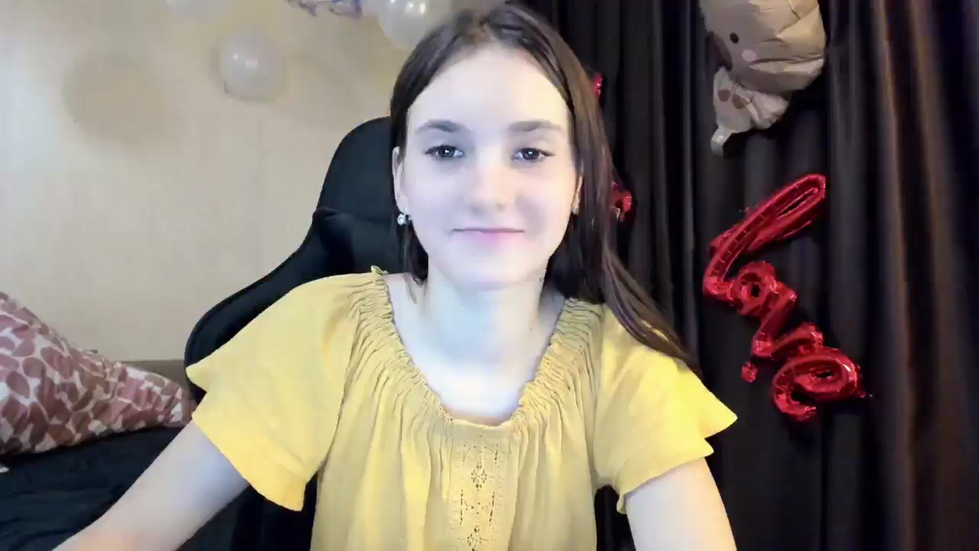 Gallery image thumbnail from Madison_Burke's myfreecams stream on, 10/30/2025, 21:34 image 14 of 20