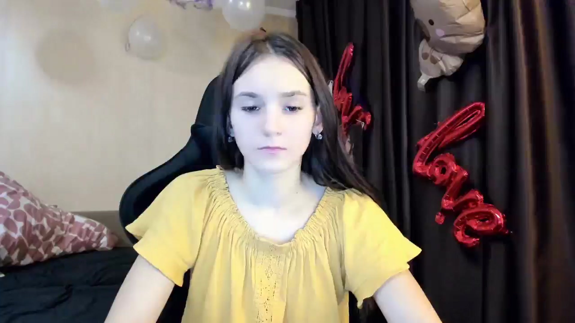 Gallery image thumbnail from Madison_Burke's myfreecams stream on, 10/30/2025, 21:34 image 5 of 20