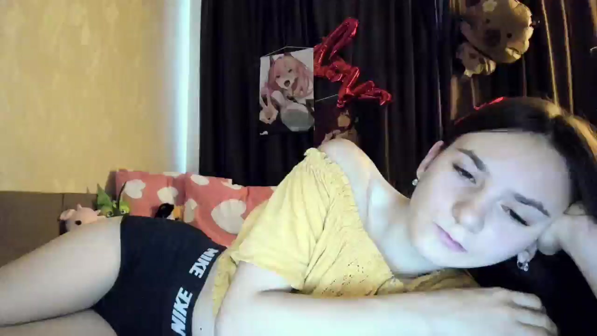 Gallery image thumbnail from Madison_Burke's myfreecams stream on, 10/31/2025, 05:25 image 2 of 20