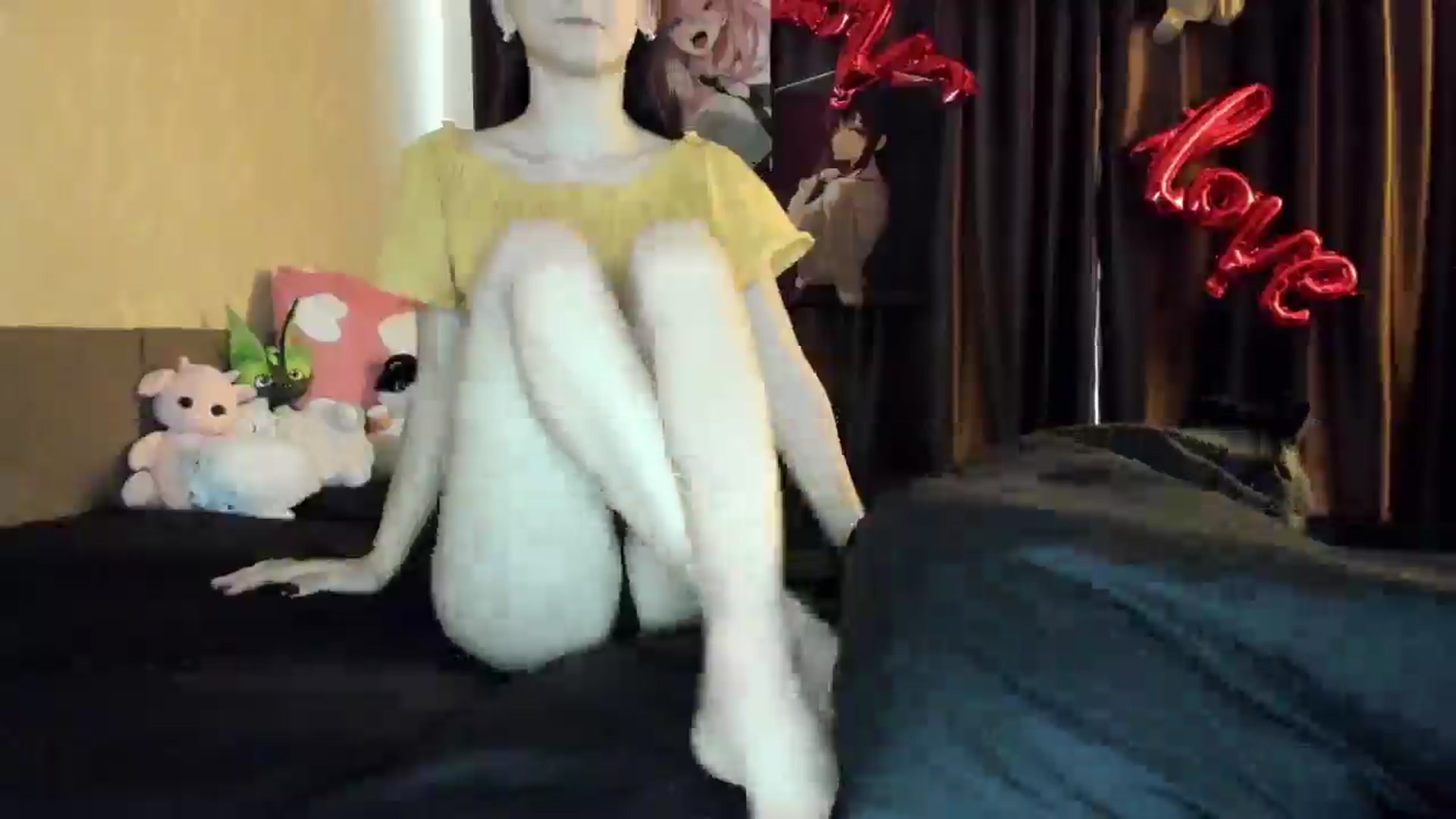 Gallery image thumbnail from Madison_Burke's myfreecams stream on, 10/31/2025, 05:25 image 15 of 20