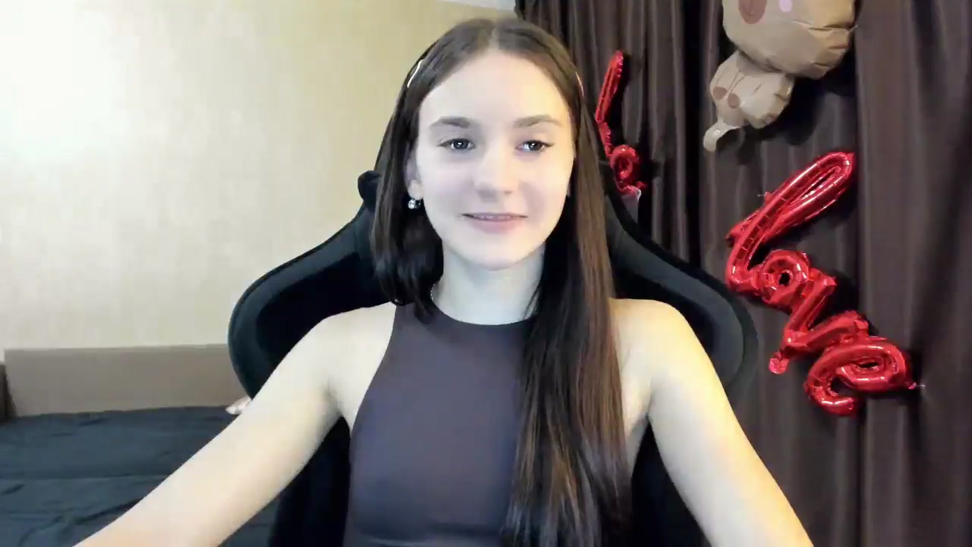 Gallery image thumbnail from Madison_Burke's myfreecams stream on, 11/05/2025, 19:27 image 4 of 20
