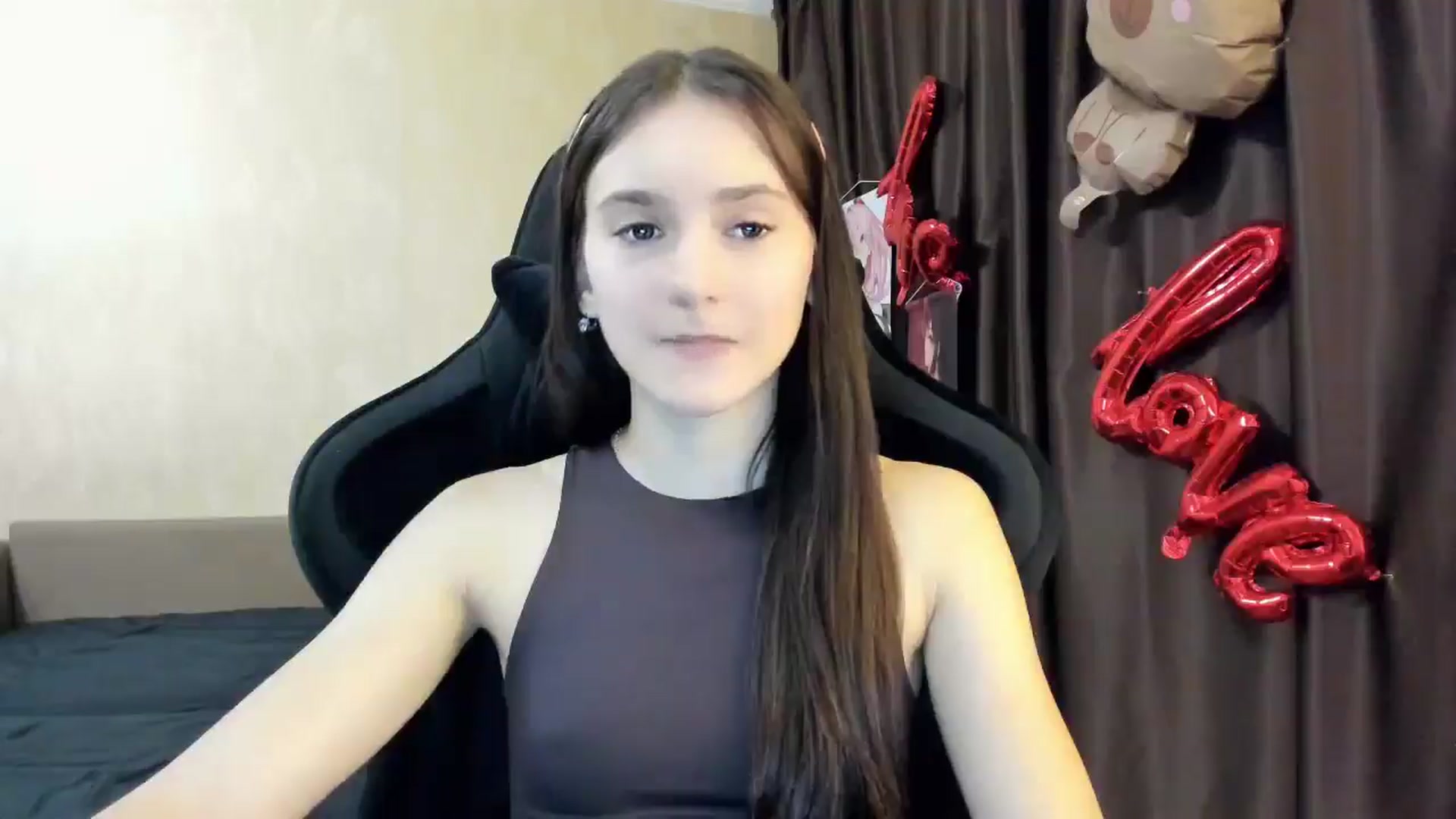 Gallery image thumbnail from Madison_Burke's myfreecams stream on, 11/05/2025, 19:27 image 14 of 20