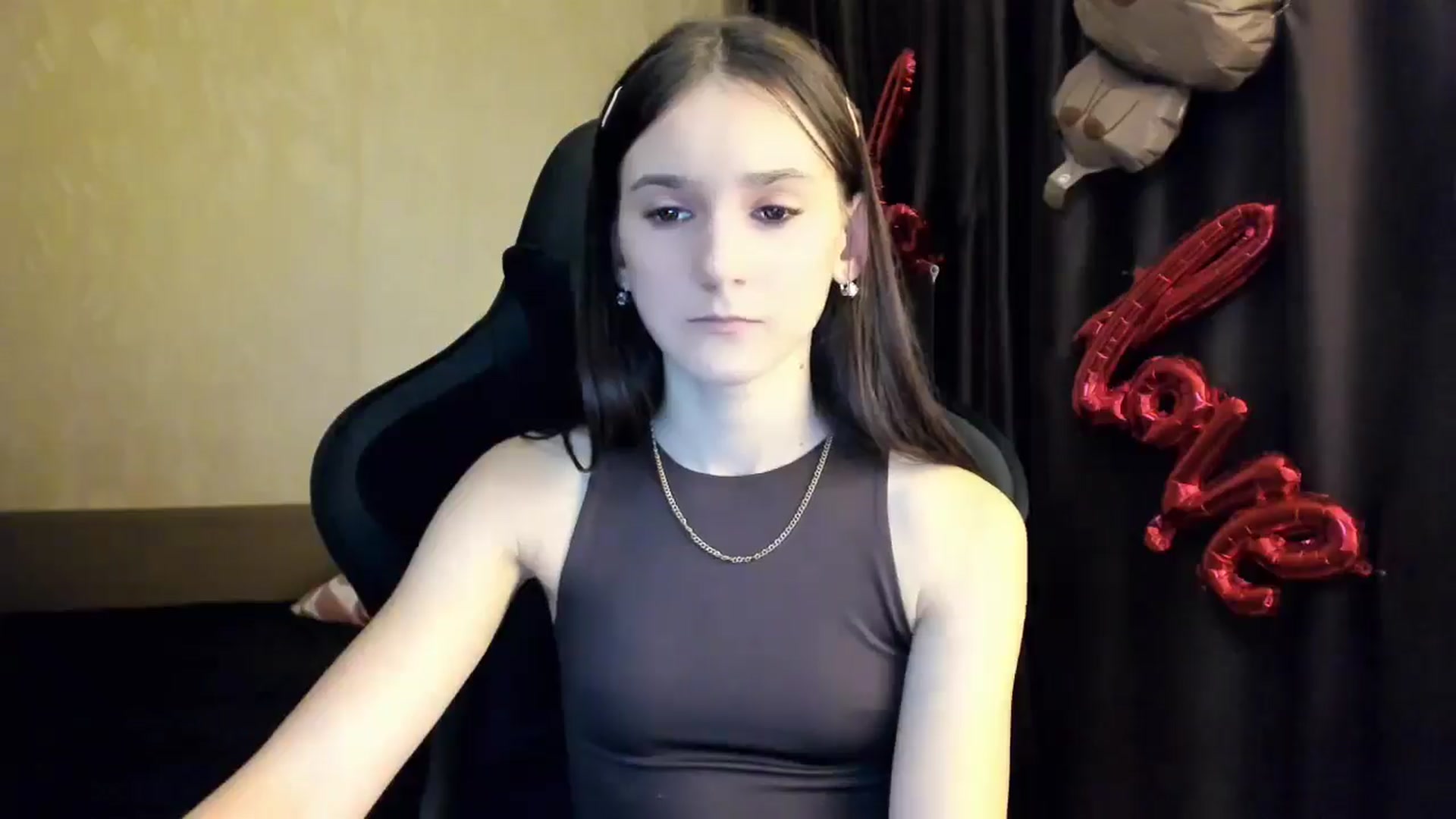 Gallery image thumbnail from Madison_Burke's myfreecams stream on, 11/05/2025, 23:10 image 19 of 20