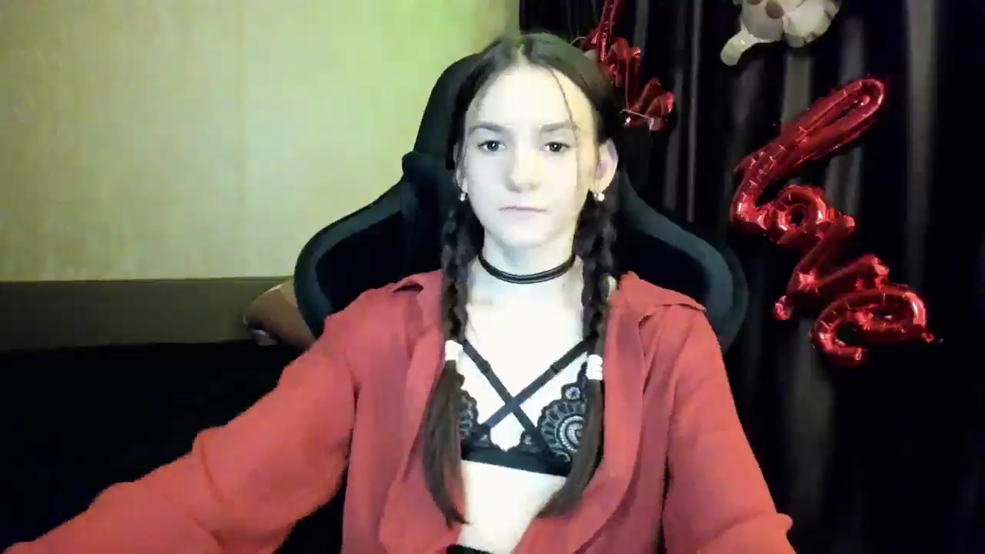 Gallery image thumbnail from Madison_Burke's myfreecams stream on, 11/06/2025, 22:59 image 20 of 20