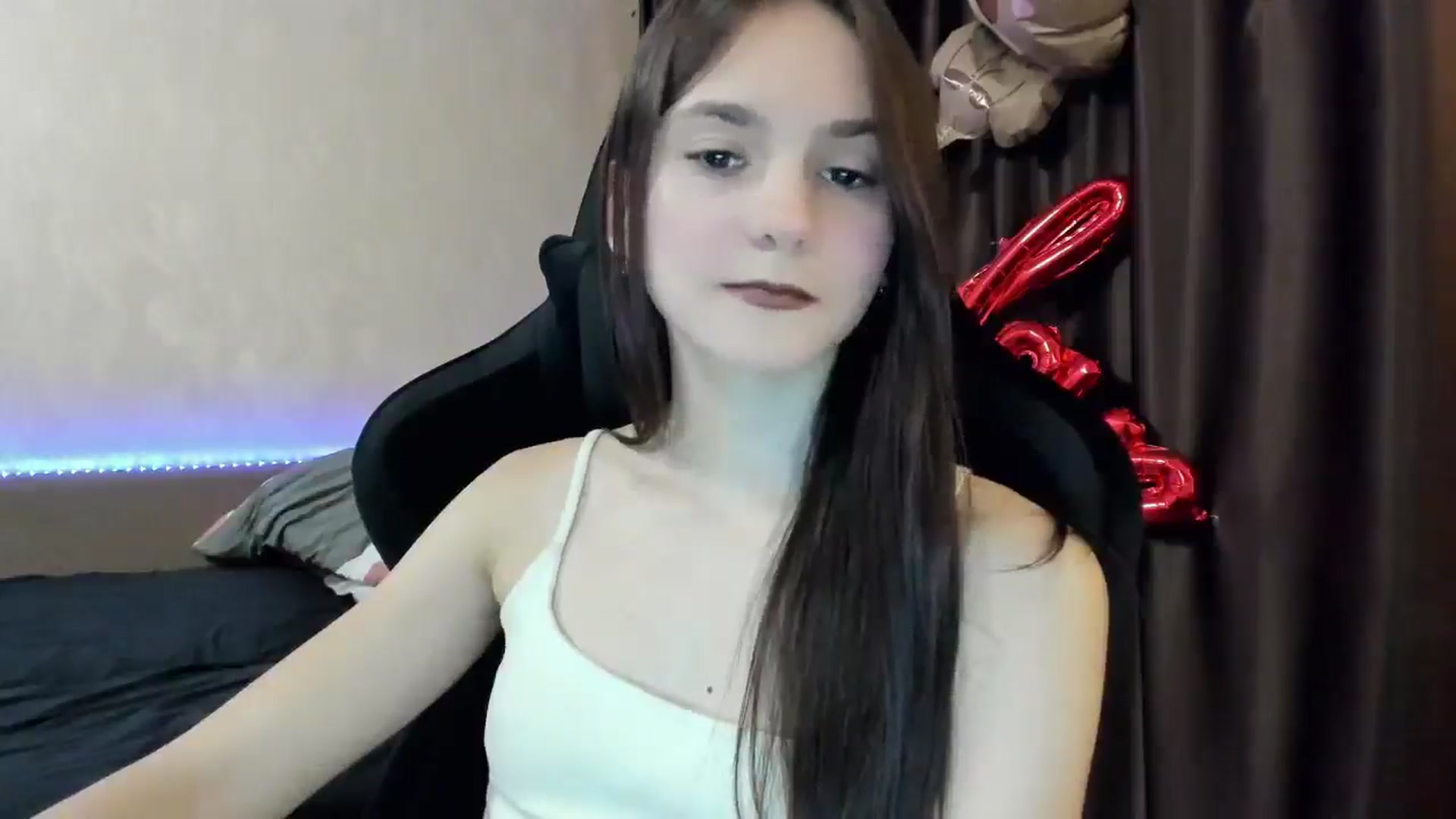 Gallery image thumbnail from Madison_Burke's myfreecams stream on, 11/07/2025, 17:22 image 14 of 20