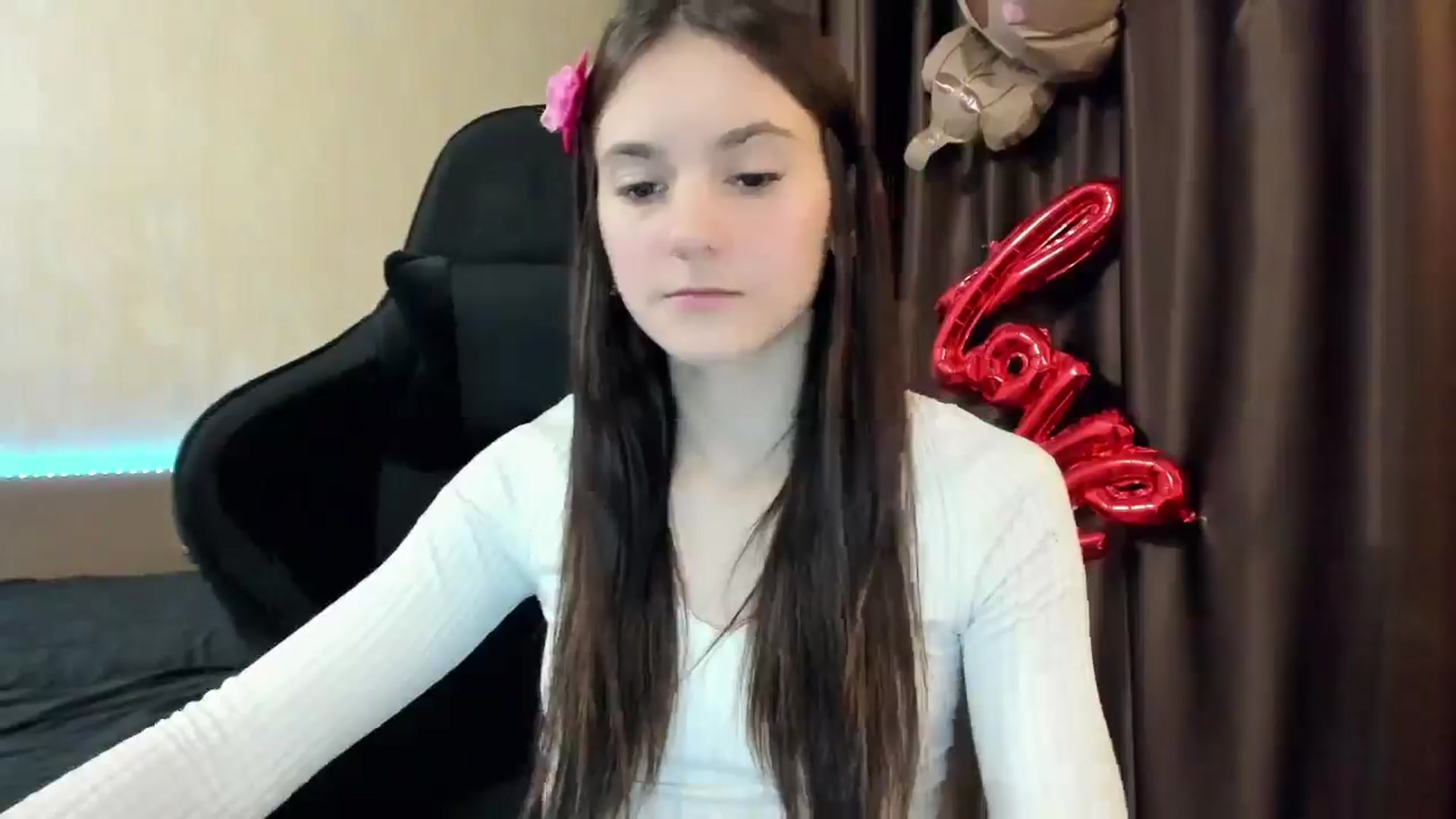 Gallery image thumbnail from Madison_Burke's myfreecams stream on, 11/07/2025, 18:53 image 3 of 20