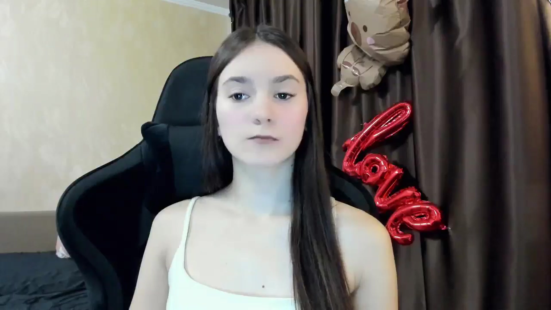 Gallery image thumbnail from Madison_Burke's myfreecams stream on, 11/08/2025, 10:21 image 5 of 20