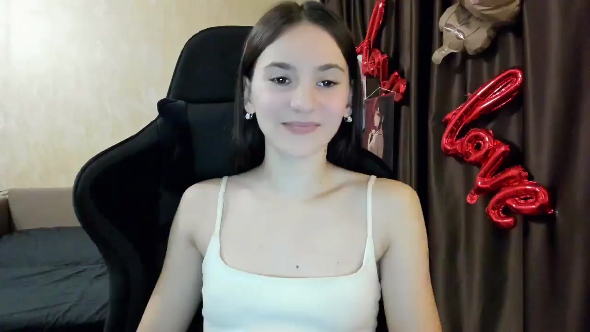 Gallery image thumbnail from Madison_Burke's myfreecams stream on, 11/08/2025, 10:53 image 3 of 20