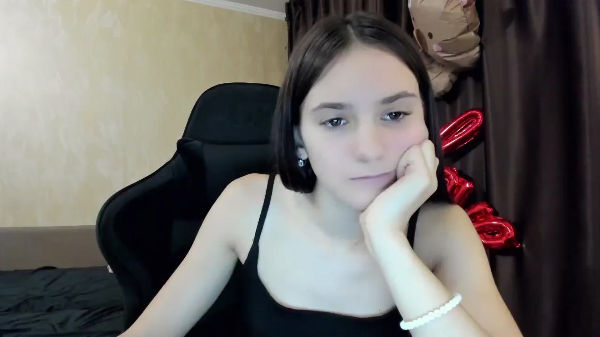 Gallery image thumbnail from Madison_Burke's myfreecams stream on, 11/08/2025, 19:56 image 13 of 20