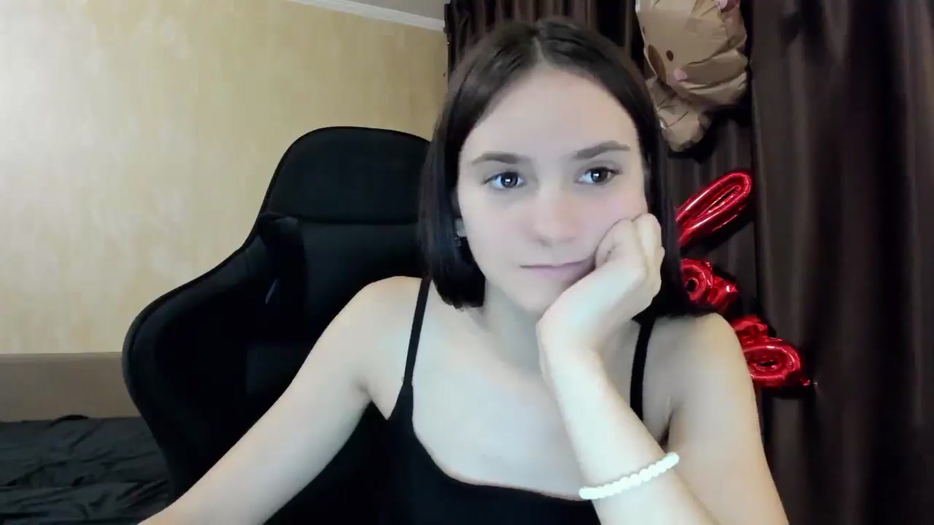 Gallery image thumbnail from Madison_Burke's myfreecams stream on, 11/08/2025, 19:56 image 16 of 20