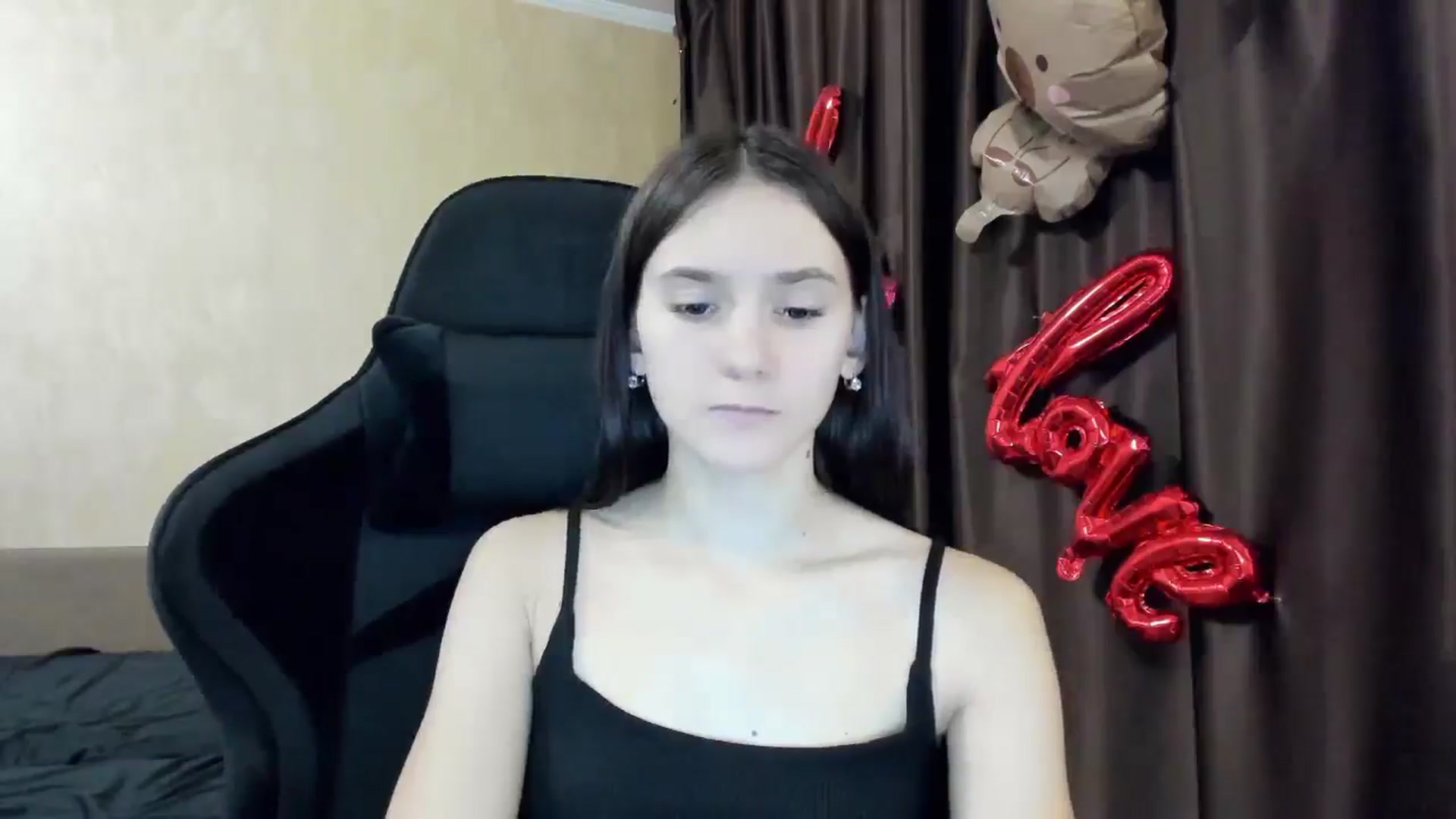 Gallery image thumbnail from Madison_Burke's myfreecams stream on, 11/08/2025, 19:56 image 2 of 20