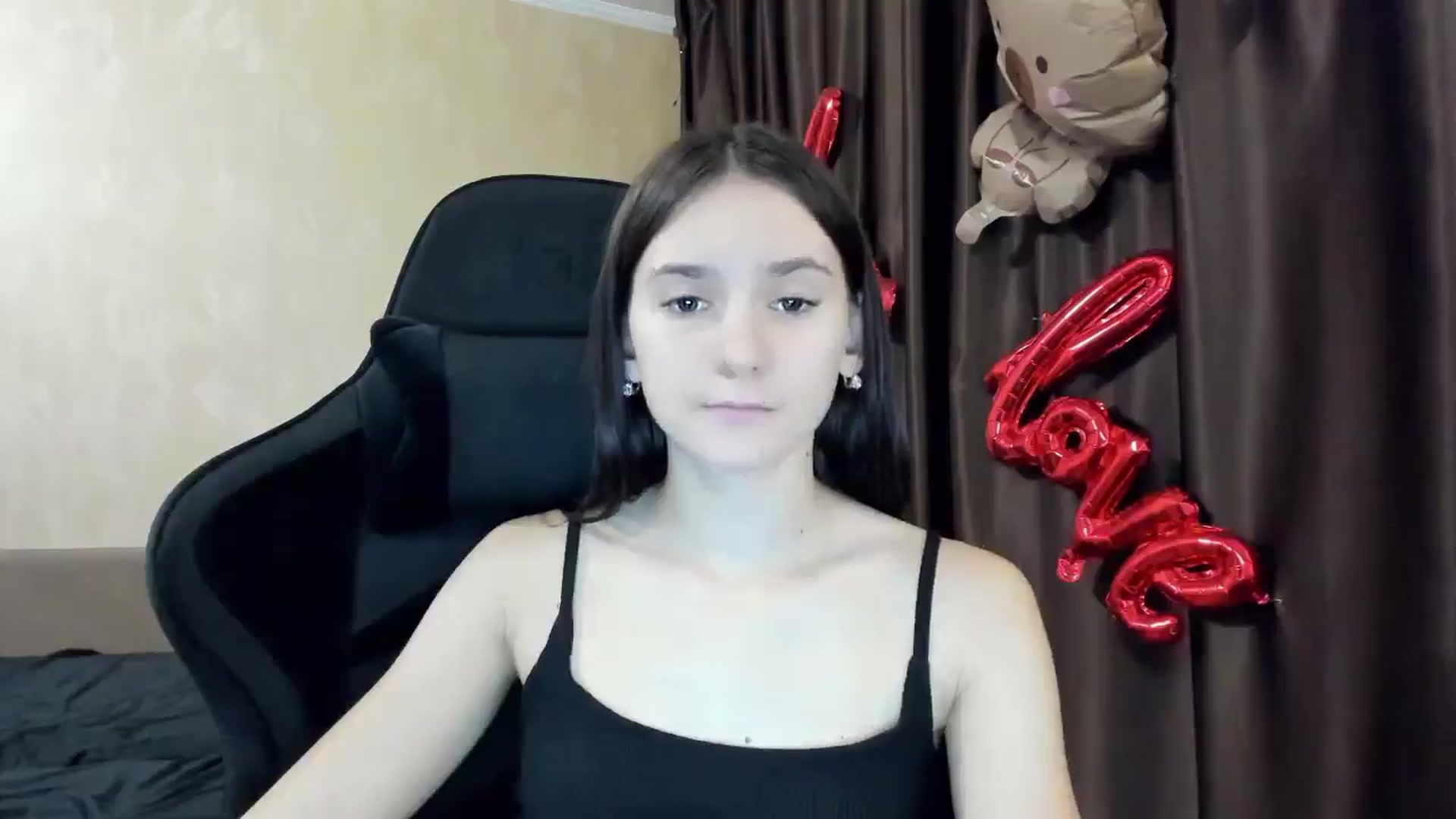 Gallery image thumbnail from Madison_Burke's myfreecams stream on, 11/08/2025, 19:56 image 5 of 20
