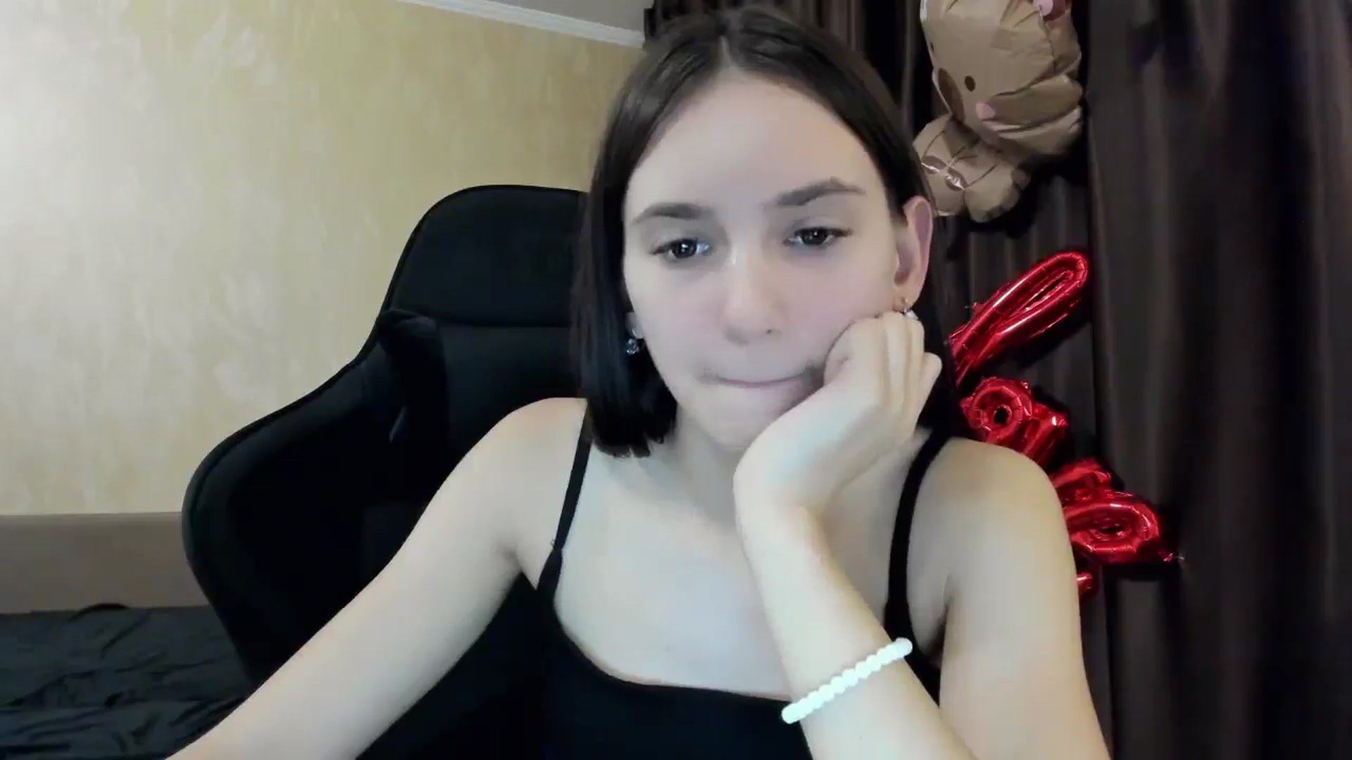 Gallery image thumbnail from Madison_Burke's myfreecams stream on, 11/08/2025, 20:21 image 2 of 20