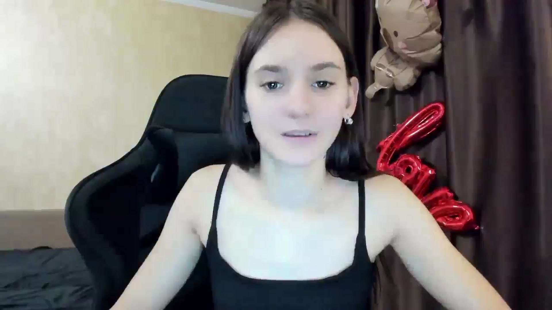 Gallery image thumbnail from Madison_Burke's myfreecams stream on, 11/08/2025, 20:21 image 10 of 20