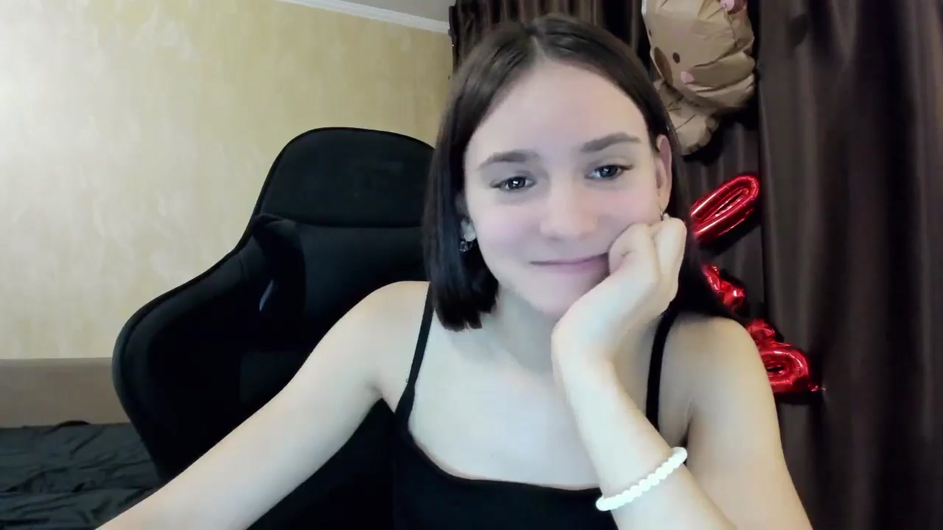 Gallery image thumbnail from Madison_Burke's myfreecams stream on, 11/08/2025, 20:21 image 4 of 20