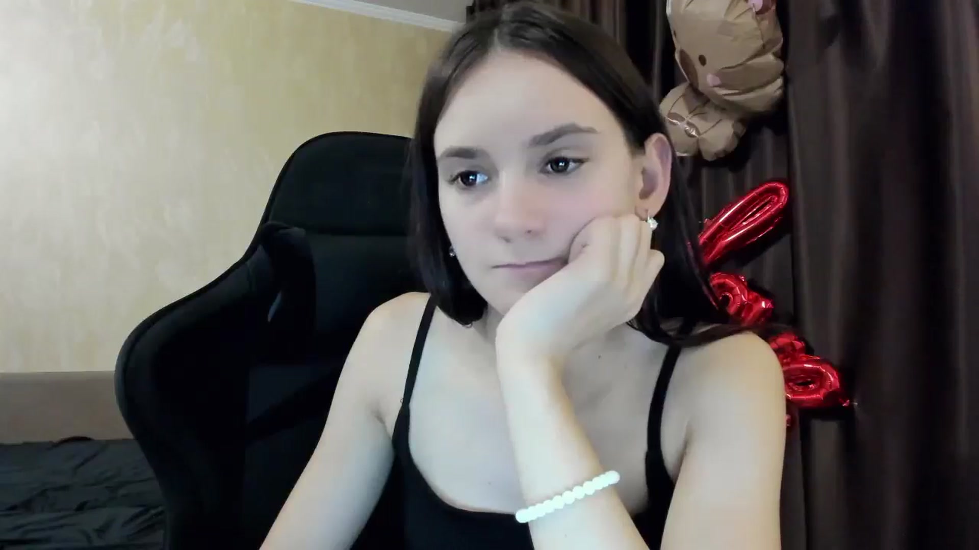 Gallery image thumbnail from Madison_Burke's myfreecams stream on, 11/08/2025, 20:21 image 9 of 20