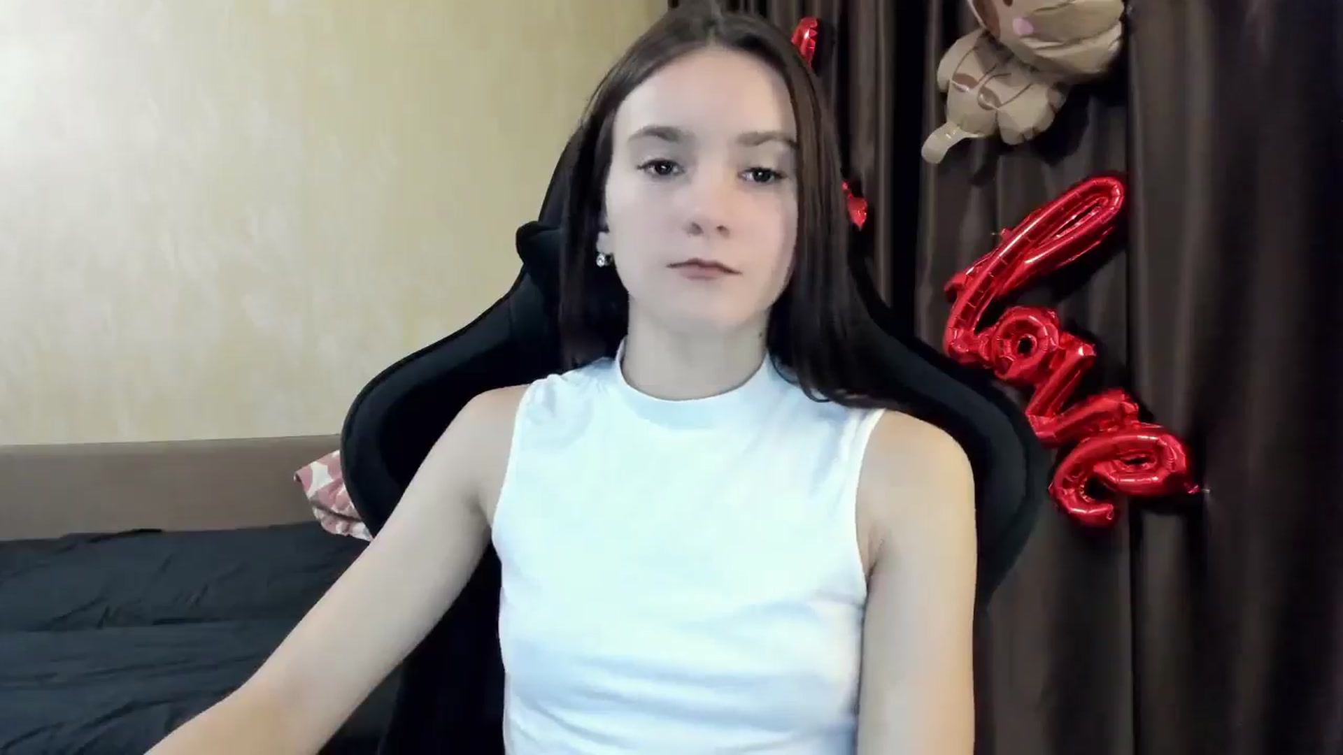 Gallery image thumbnail from Madison_Burke's myfreecams stream on, 11/09/2025, 17:49 image 7 of 20