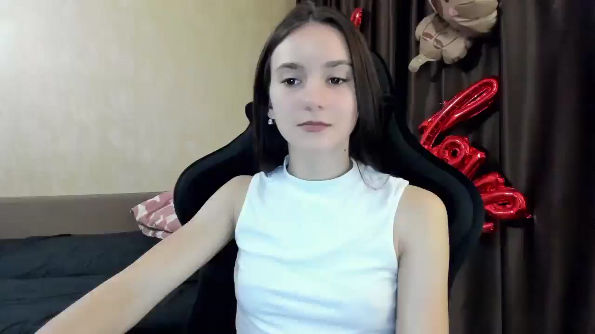 Gallery image thumbnail from Madison_Burke's myfreecams stream on, 11/09/2025, 17:49 image 9 of 20