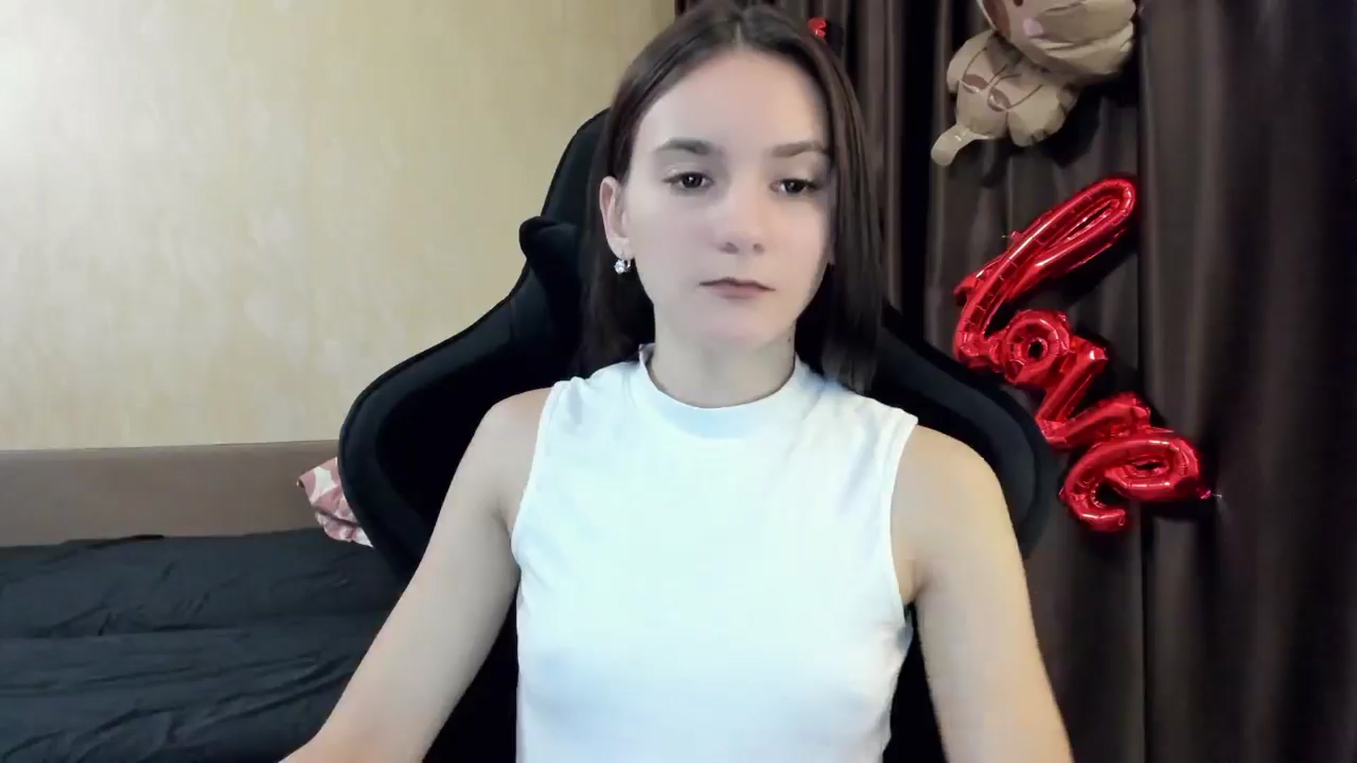 Gallery image thumbnail from Madison_Burke's myfreecams stream on, 11/09/2025, 17:49 image 15 of 20