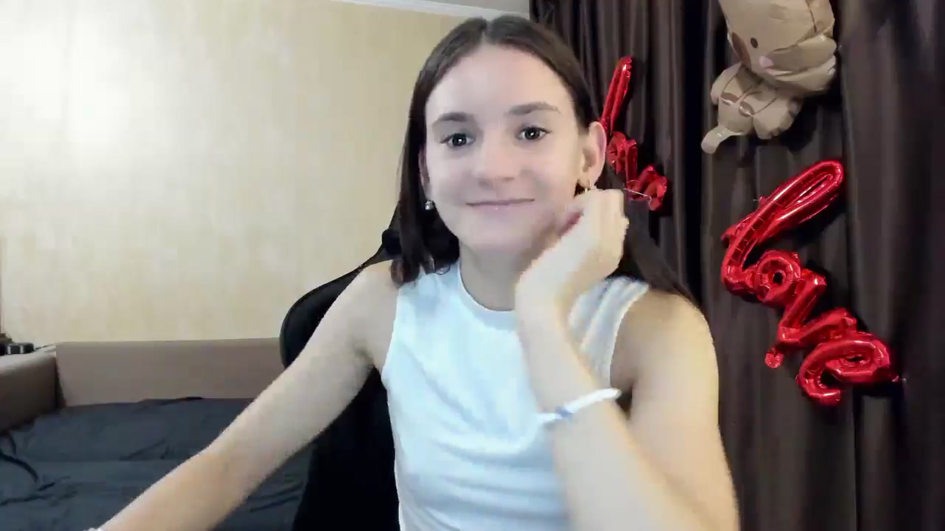 Gallery image thumbnail from Madison_Burke's myfreecams stream on, 11/09/2025, 21:24 image 8 of 20