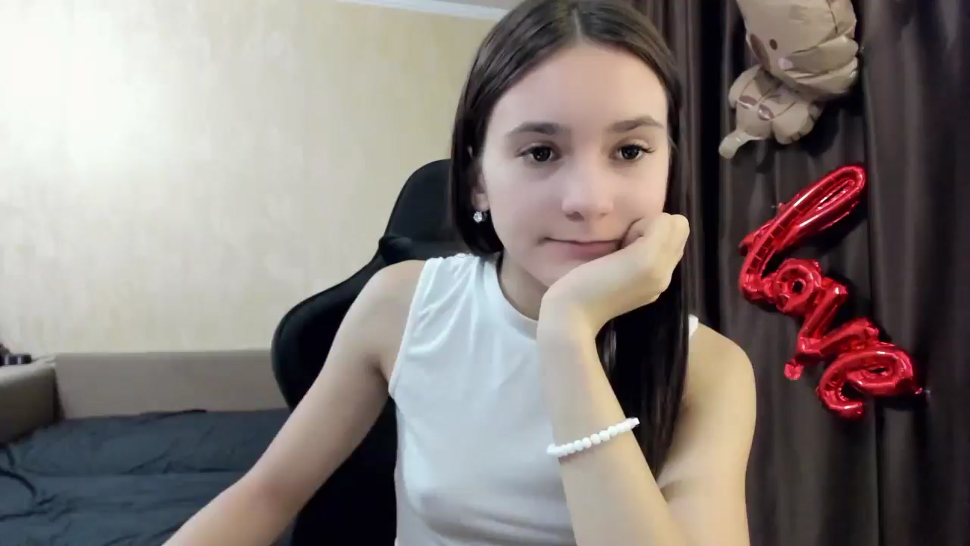 Gallery image thumbnail from Madison_Burke's myfreecams stream on, 11/09/2025, 21:24 image 4 of 20