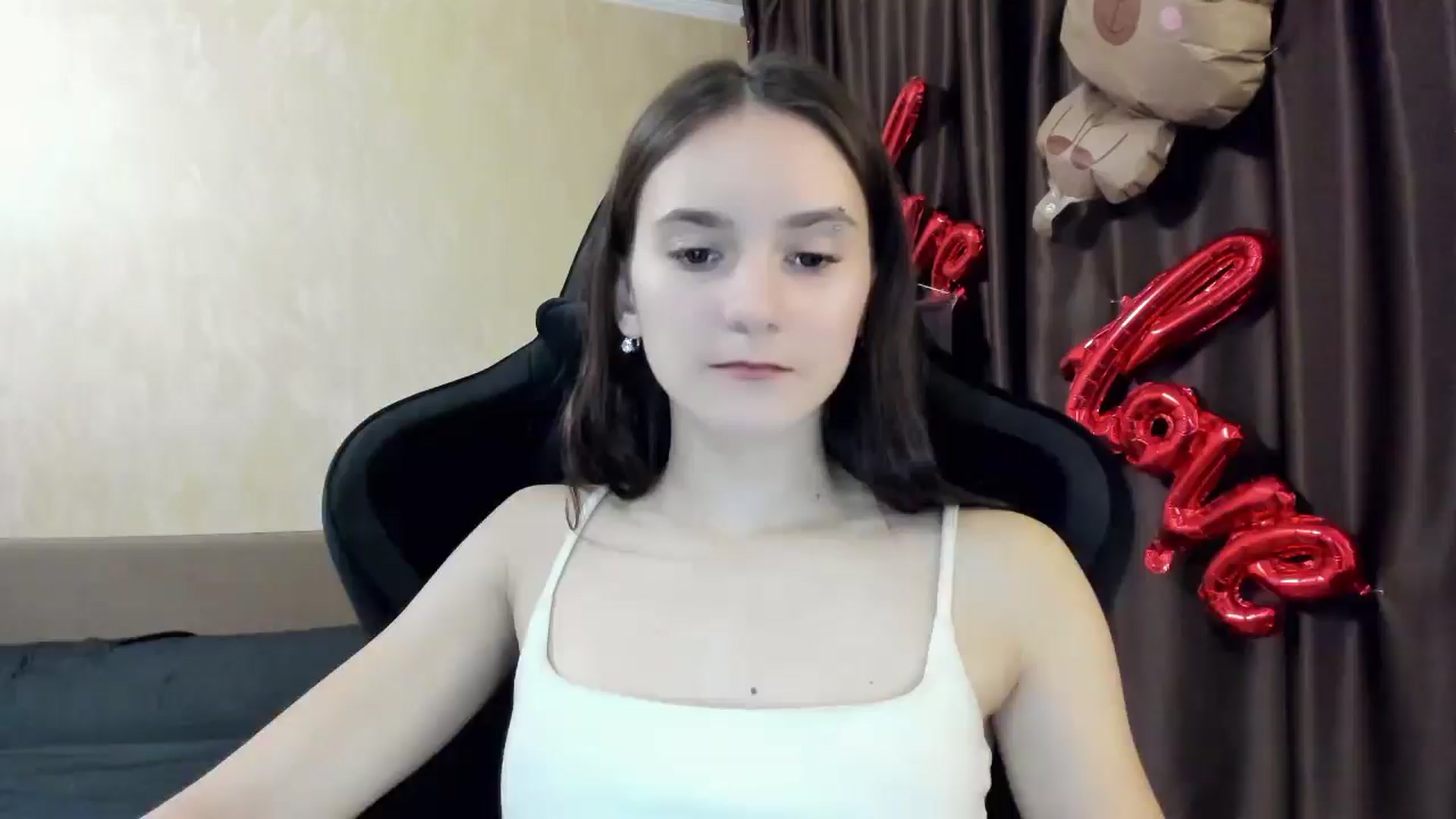 Gallery image thumbnail from Madison_Burke's myfreecams stream on, 11/10/2025, 23:14 image 5 of 20