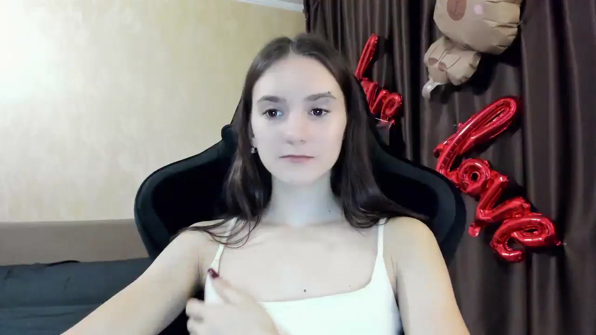 Gallery image thumbnail from Madison_Burke's myfreecams stream on, 11/10/2025, 23:14 image 17 of 20