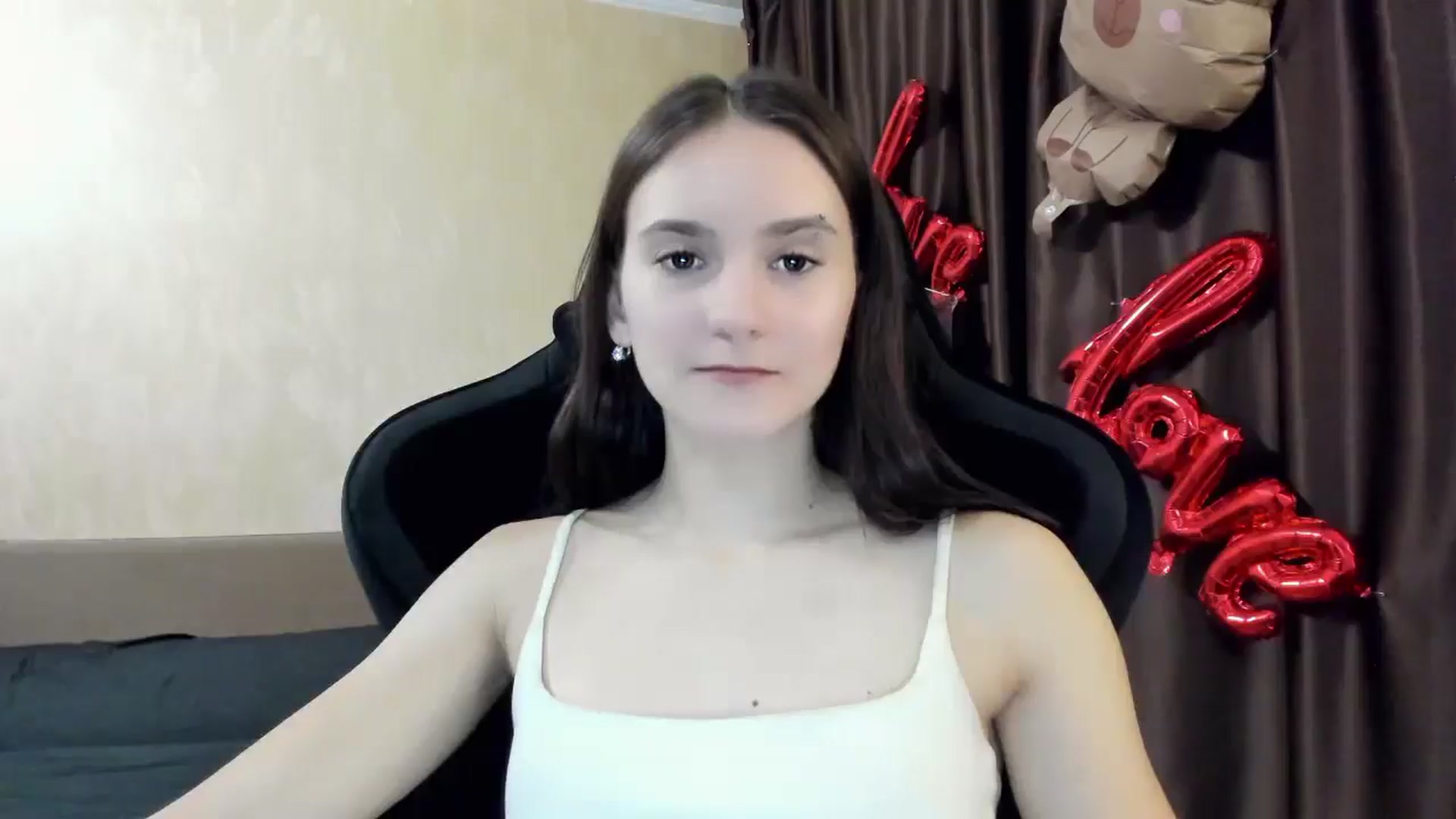Gallery image thumbnail from Madison_Burke's myfreecams stream on, 11/10/2025, 23:14 image 11 of 20