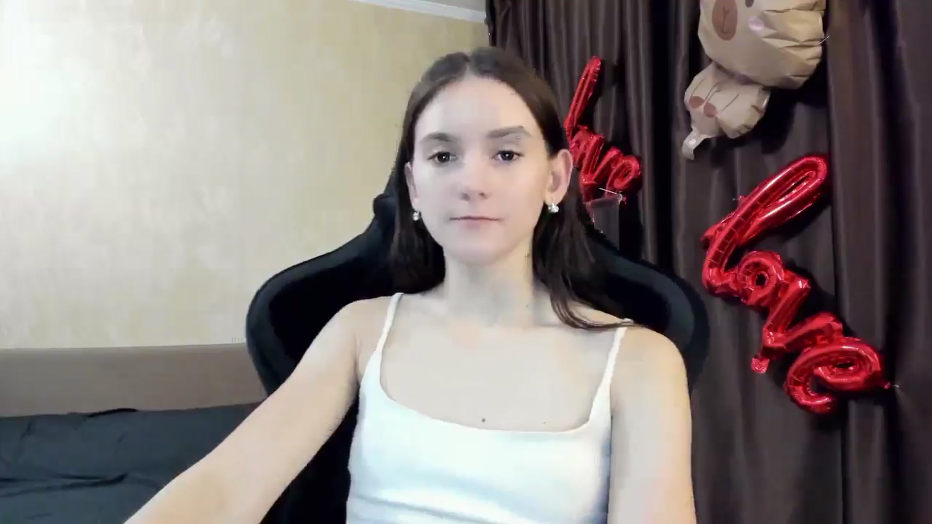 Gallery image thumbnail from Madison_Burke's myfreecams stream on, 11/11/2025, 03:12 image 16 of 20