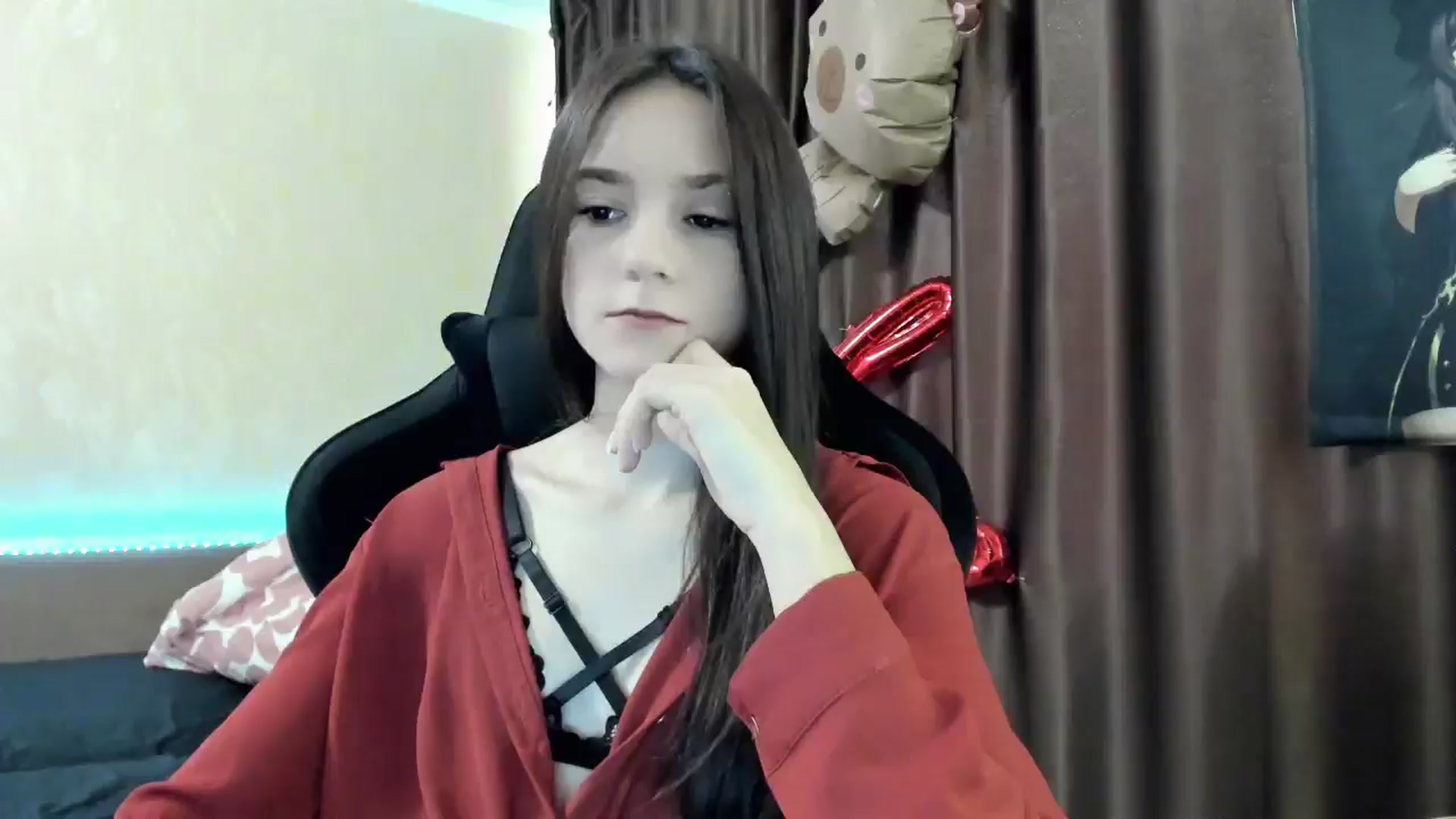Gallery image thumbnail from Madison_Burke's myfreecams stream on, 11/14/2025, 08:54 image 2 of 20