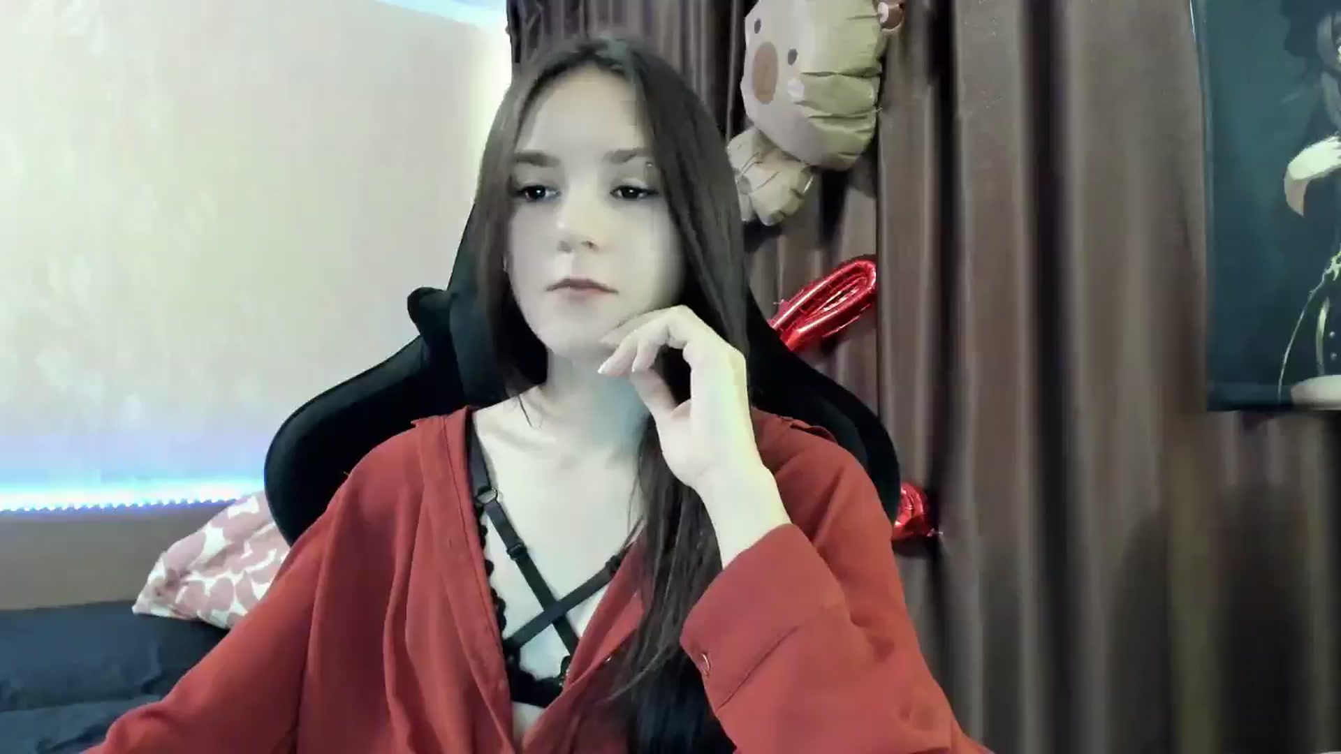 Gallery image thumbnail from Madison_Burke's myfreecams stream on, 11/14/2025, 08:54 image 3 of 20