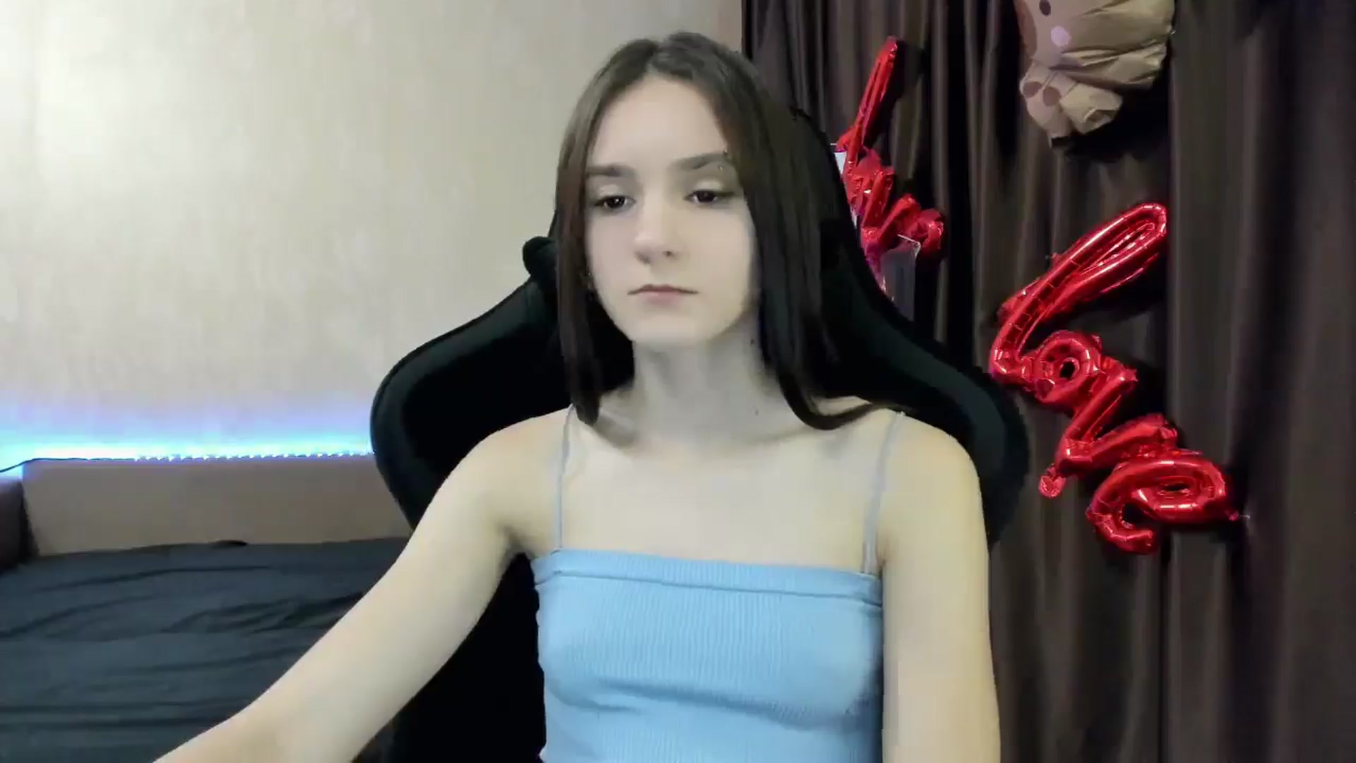 Gallery image thumbnail from Madison_Burke's myfreecams stream on, 11/14/2025, 18:12 image 11 of 20
