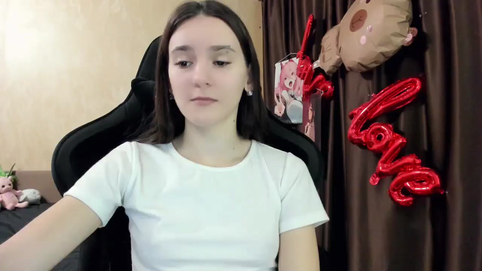 Gallery image thumbnail from Madison_Burke's myfreecams stream on, 11/20/2025, 22:37 image 6 of 20