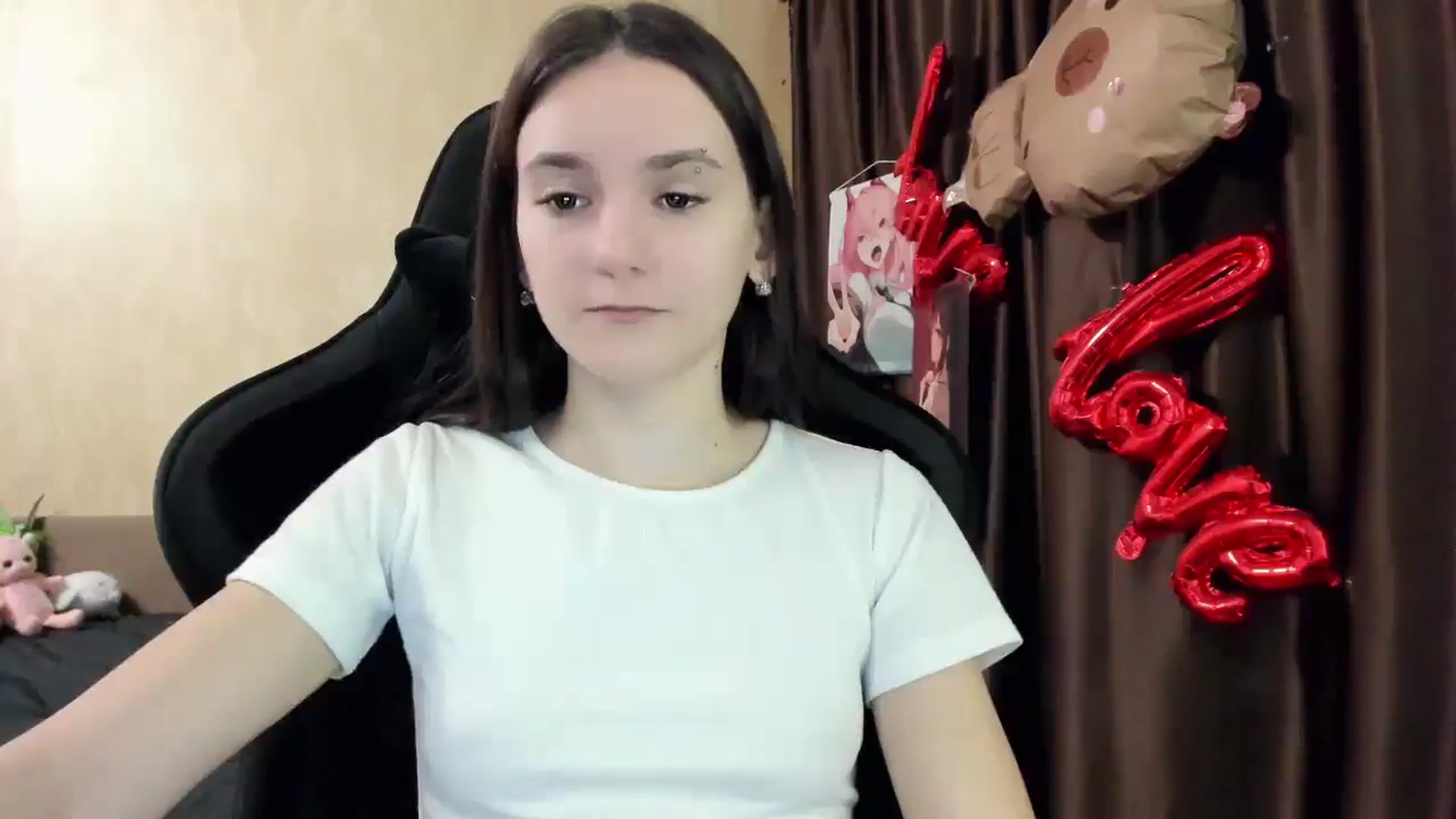 Gallery image thumbnail from Madison_Burke's myfreecams stream on, 11/20/2025, 22:37 image 9 of 20