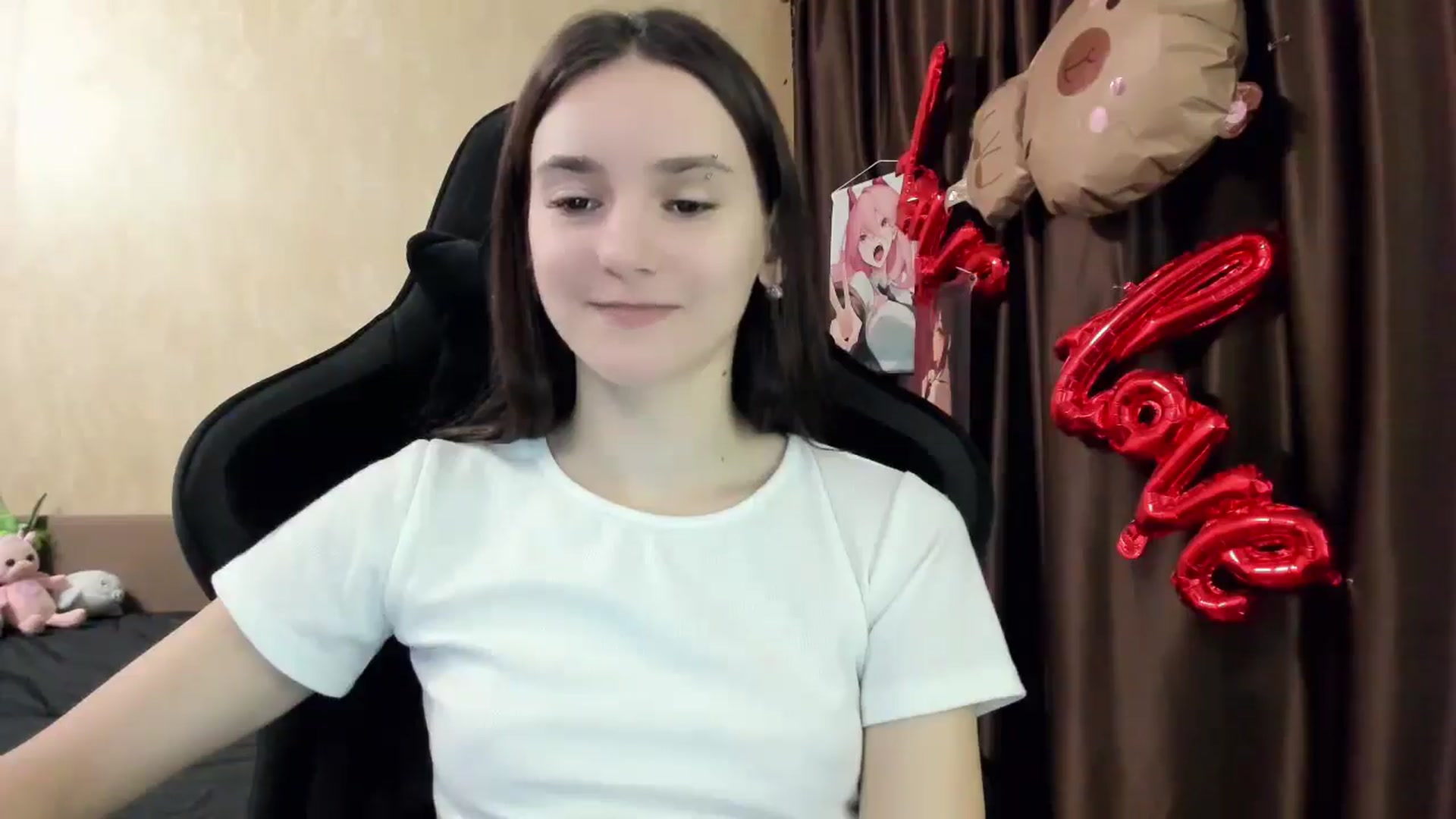Gallery image thumbnail from Madison_Burke's myfreecams stream on, 11/20/2025, 22:37 image 11 of 20