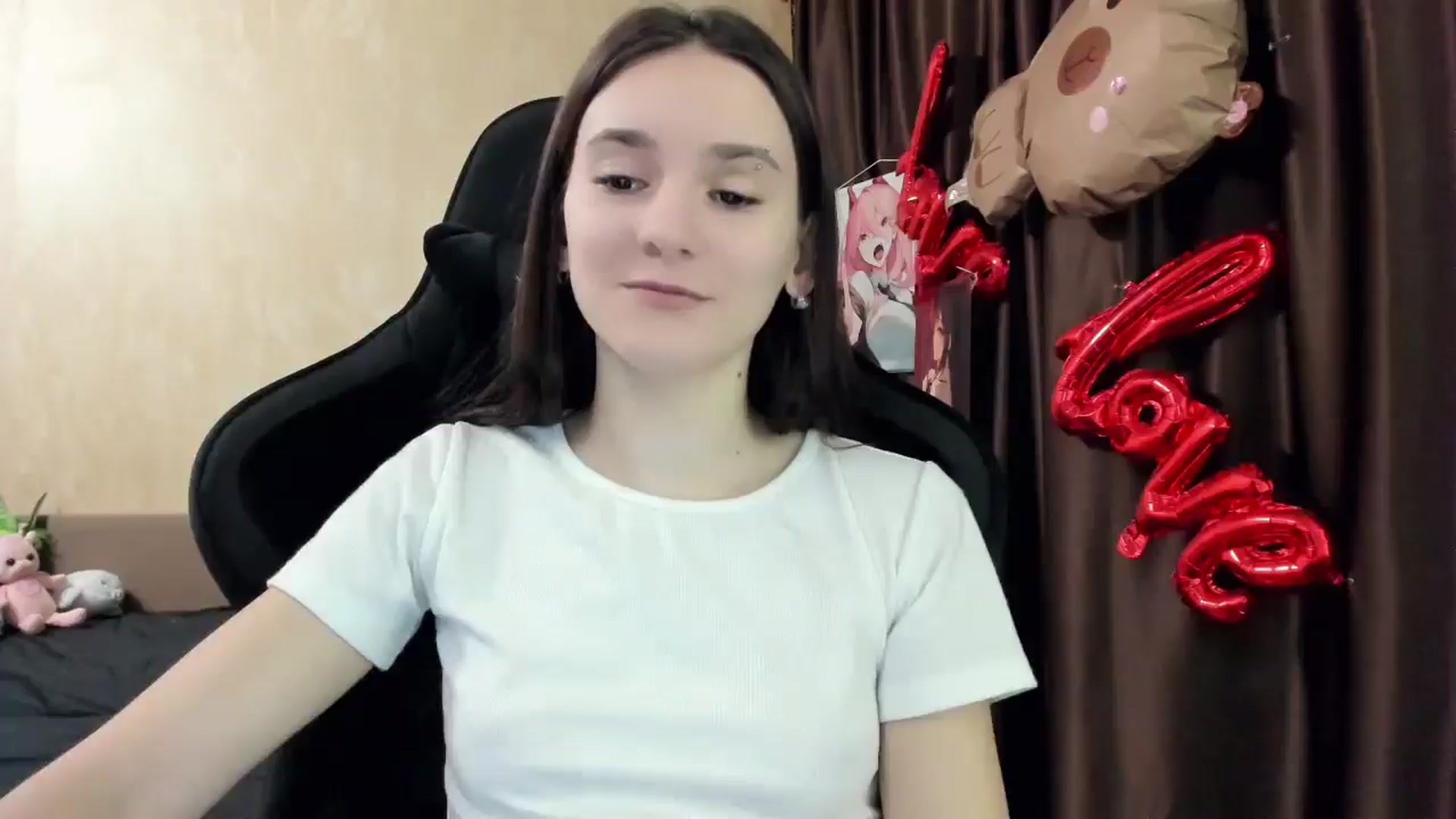 Gallery image thumbnail from Madison_Burke's myfreecams stream on, 11/20/2025, 22:37 image 14 of 20